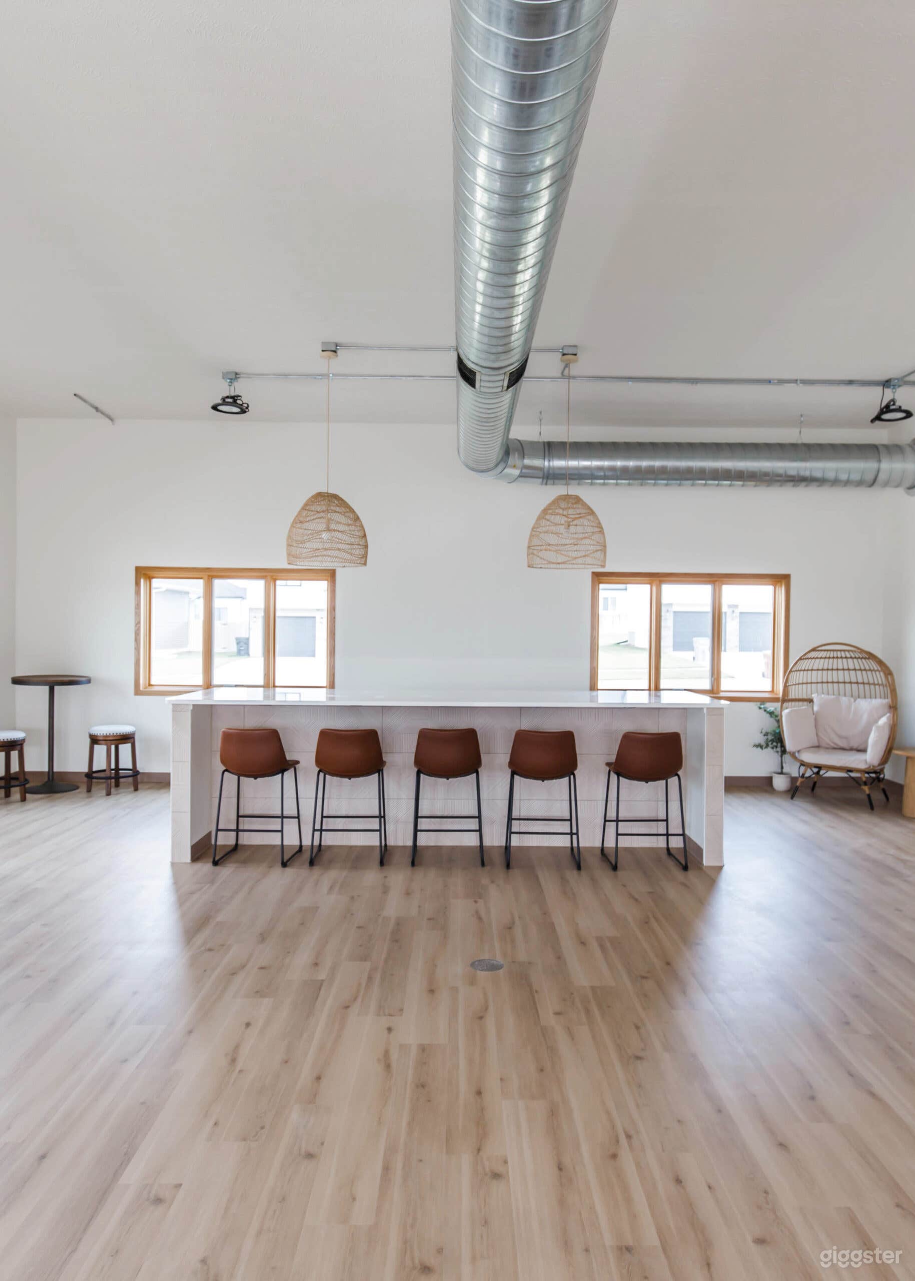 Lovely Lincoln Boutique Event Space Photo 3