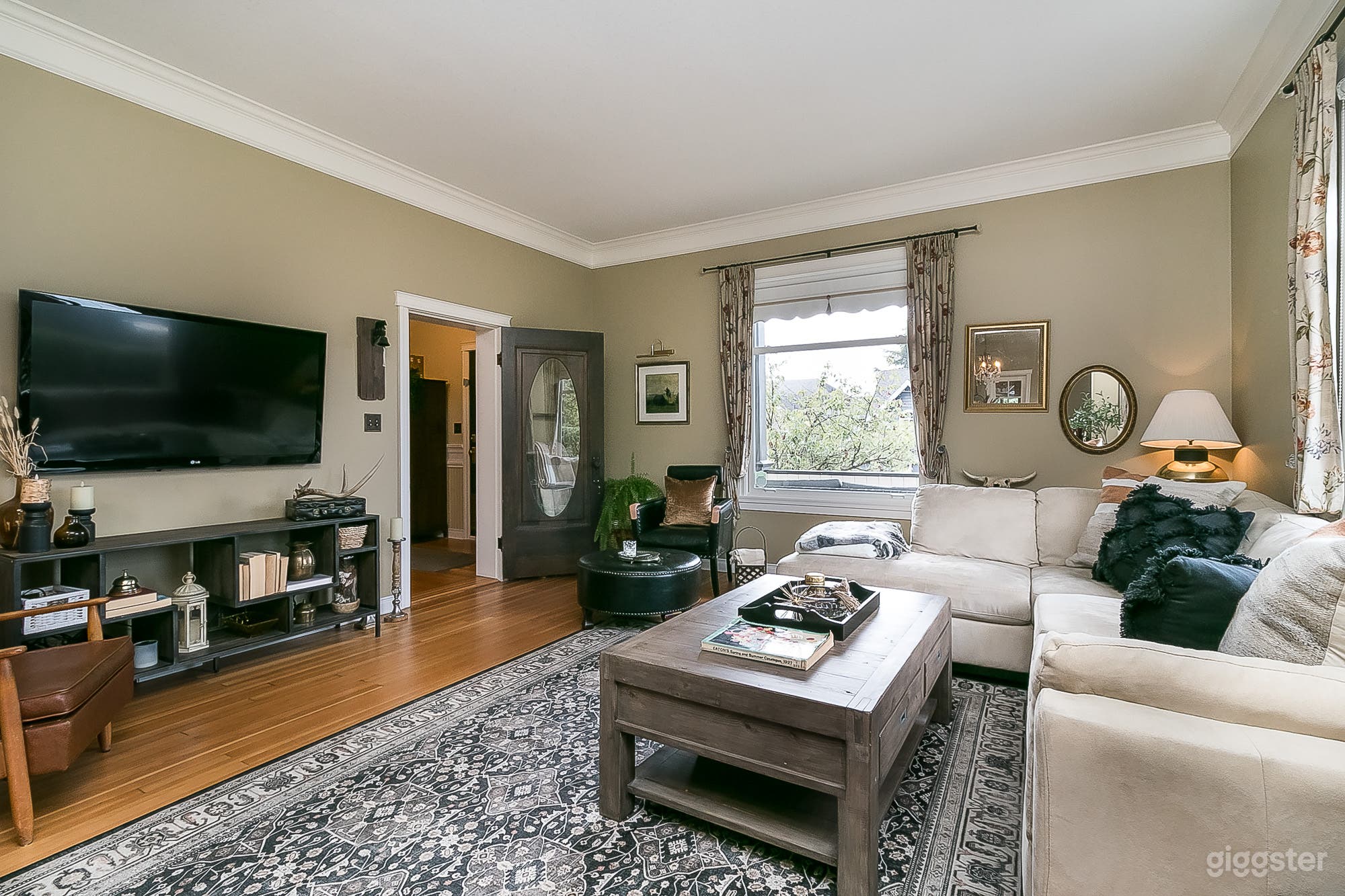 Historic 1897 Heritage Home Photo 3