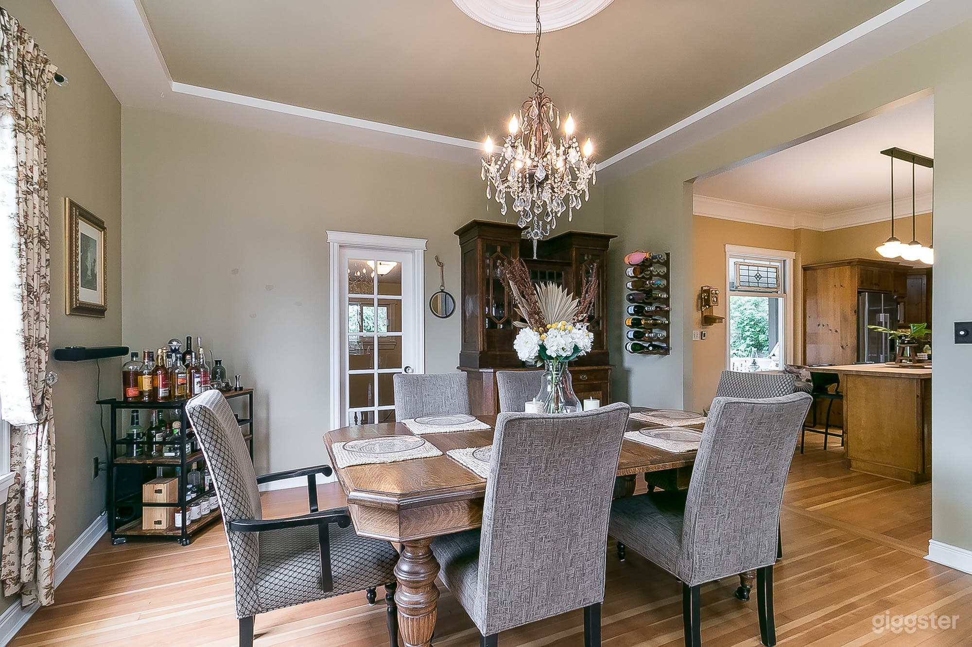 Historic 1897 Heritage Home Photo 4