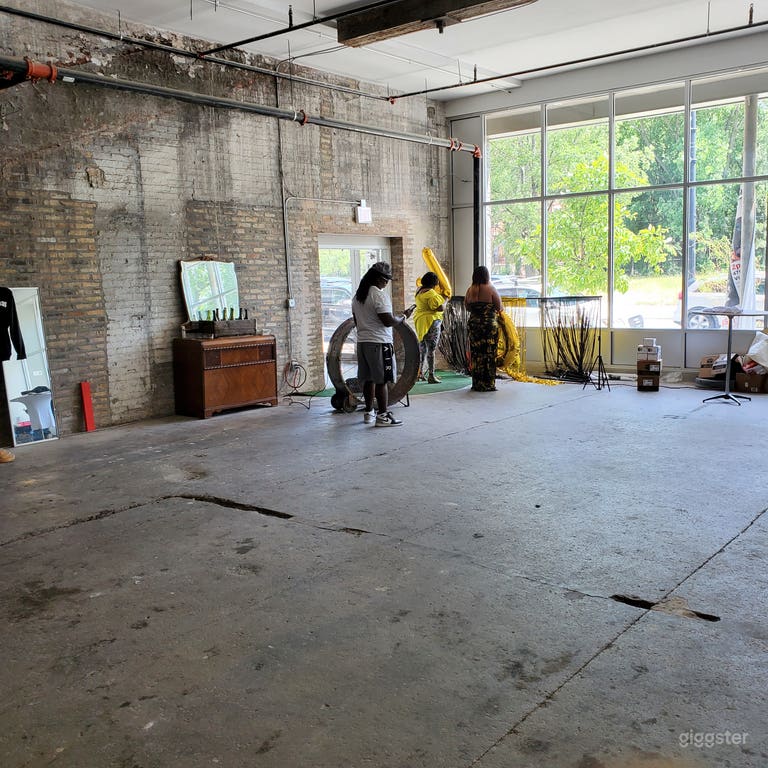  Versatile Building For Production 