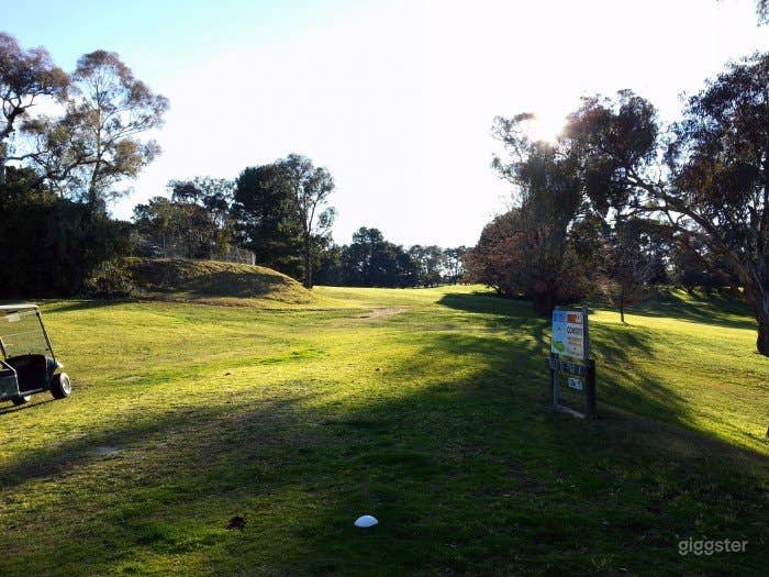 18-Hole GOLF Course Club Photo 3