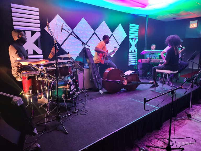  Espace Live de la Salle d'Événements 
