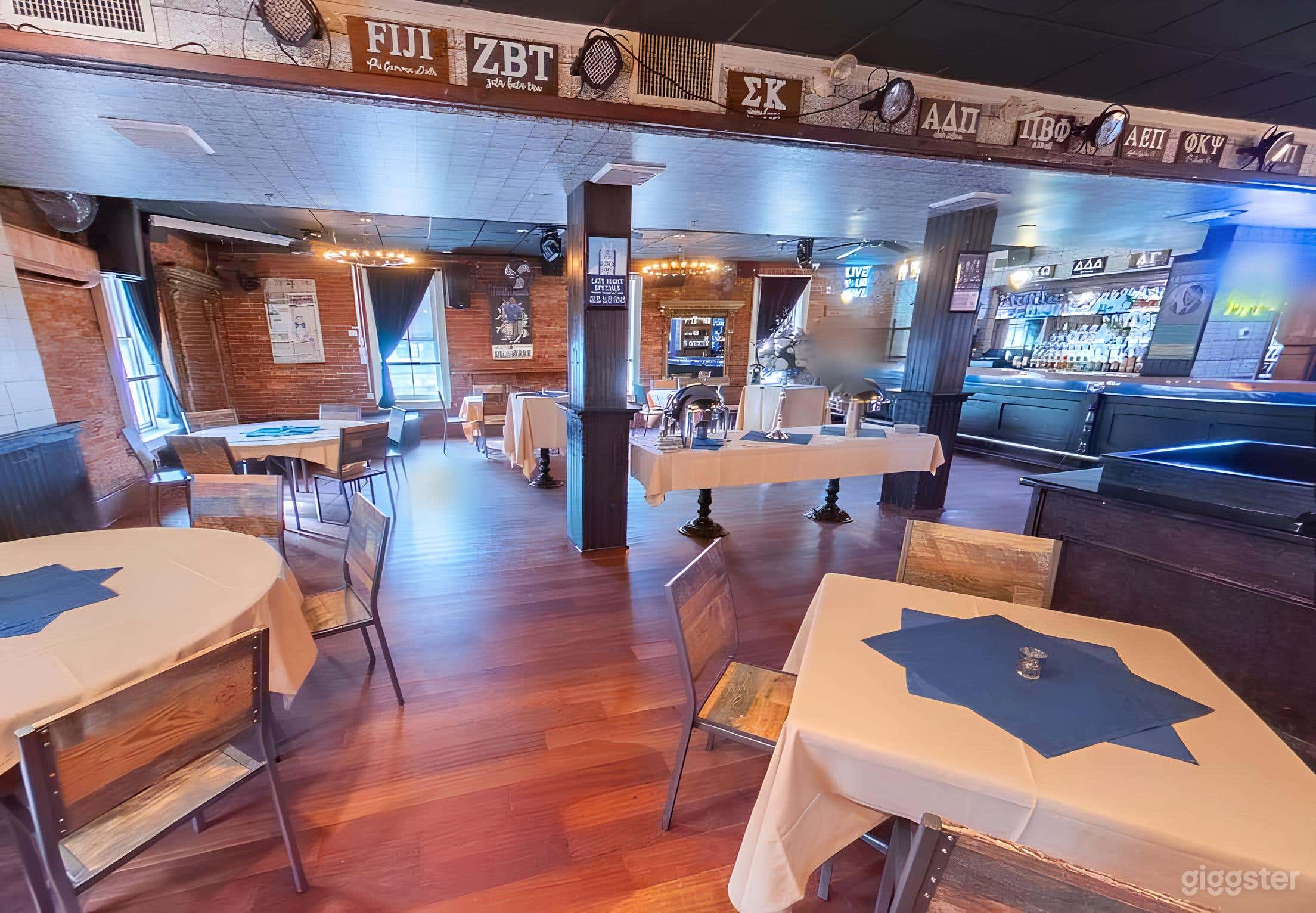 The Dawson Room Photo 2