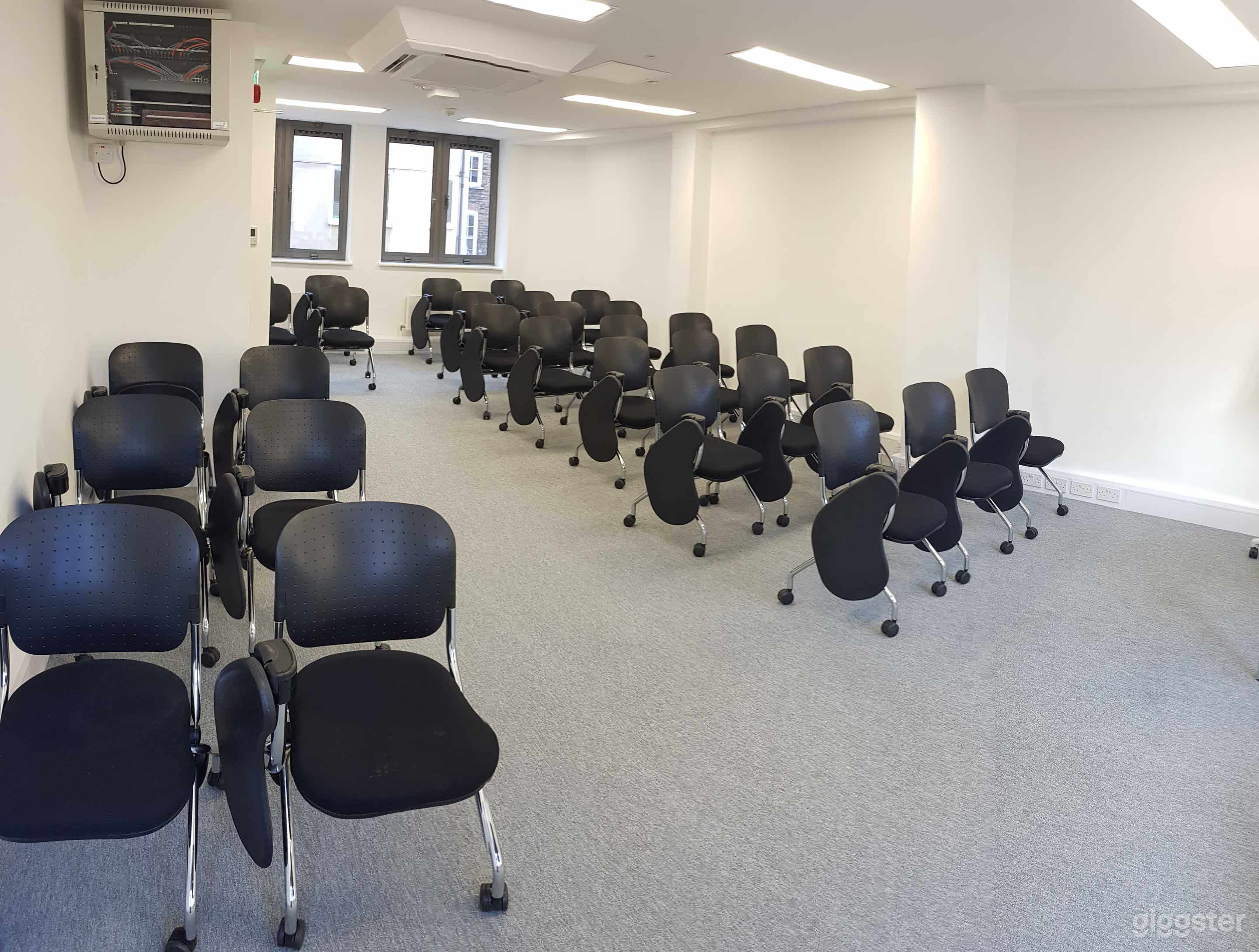 Barrie Boardroom Photo 1