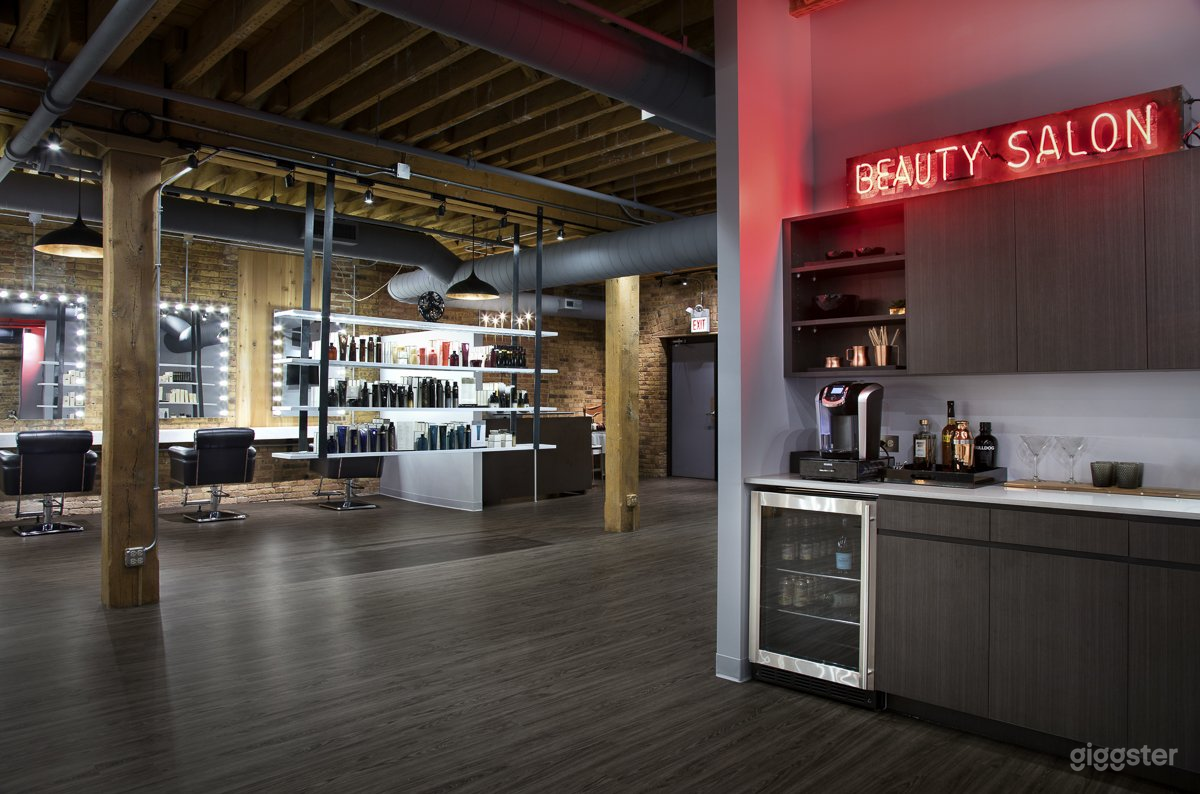 SalonDJ Hairtography Photo 1