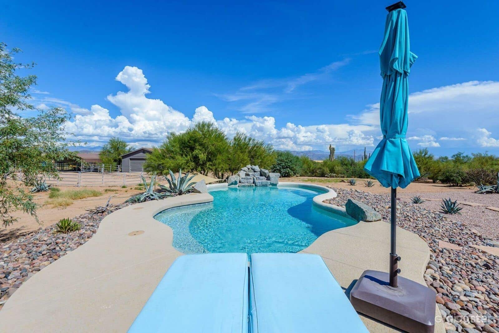 Casa Serenity: Pool Photo 3