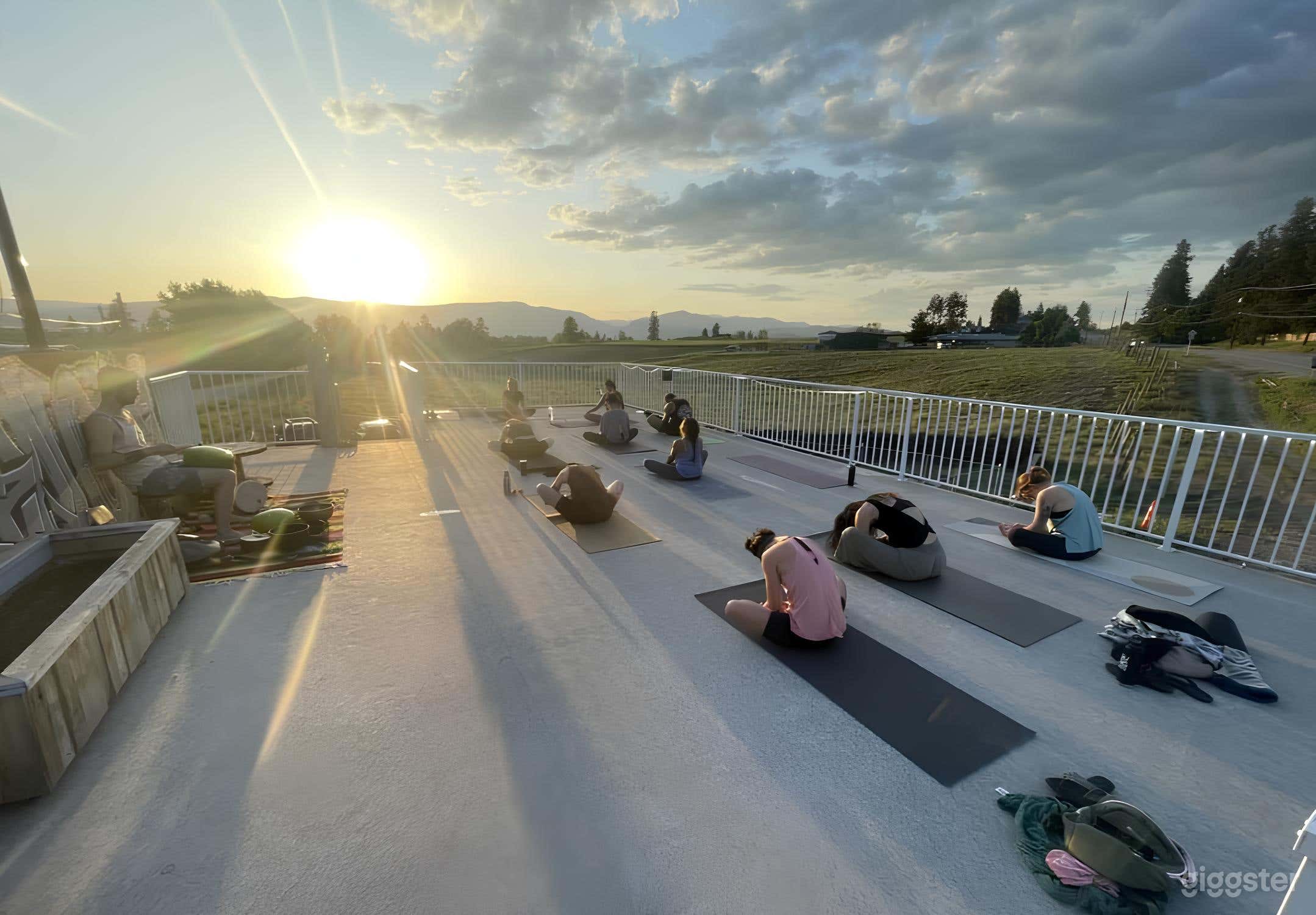 Cozy Rooftop Venue with Mountain and Orchard Views Photo 2
