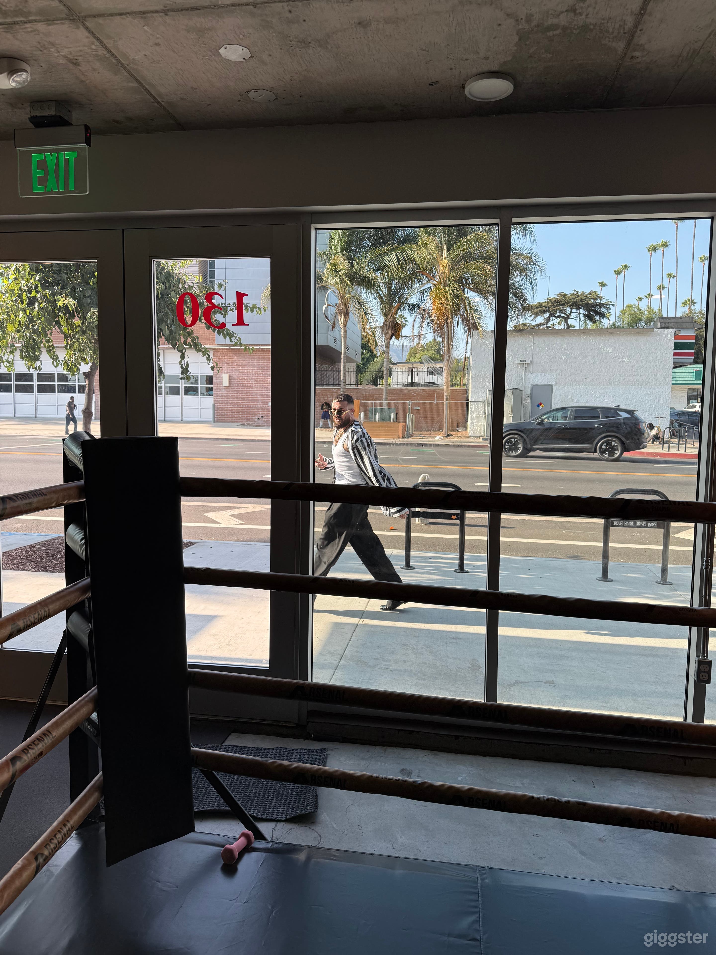 Industrial Boxing Gym w/ Ring & Heavy Bags | Hollywood Photo 4