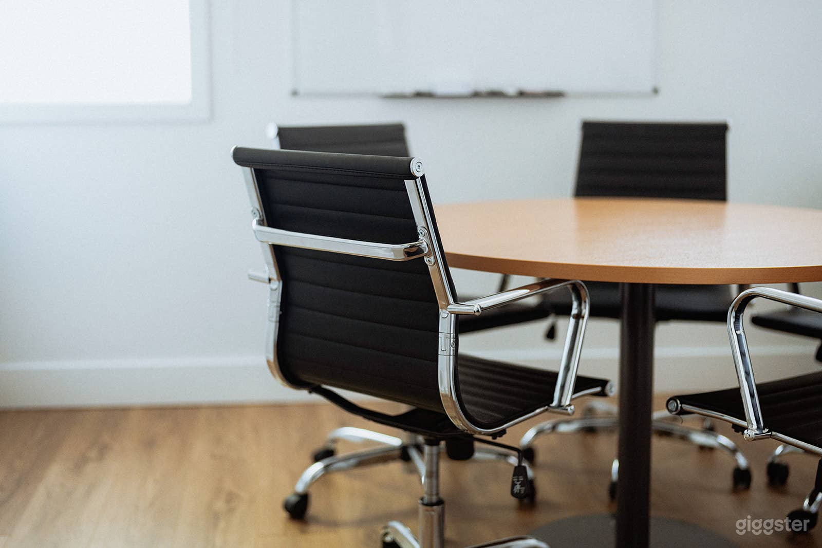 Minimalist Private Workspaces in Coworking Photo 3