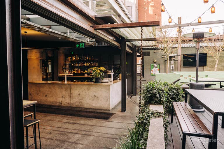  Beer garden to Garden parlour 