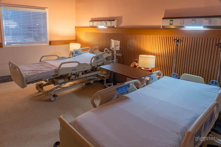  Hospital + Office + Private Lounge + Multi-sets 