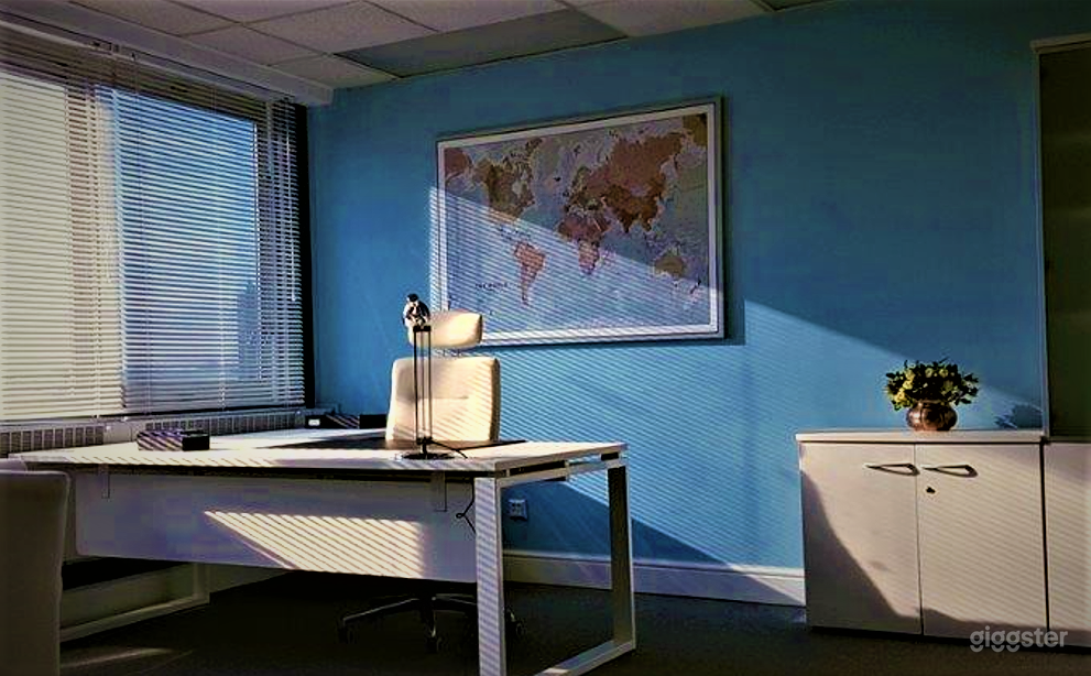 Executive Office Space in Hayes Photo 1