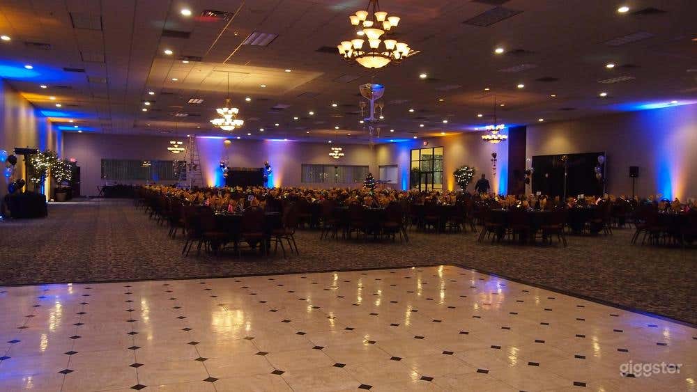 The Great Hall in Andover  Photo 2