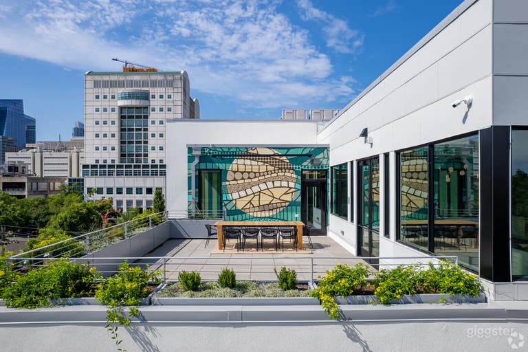  🔥 Stunning 5th-Floor Event Space in the Heart of Downtown 