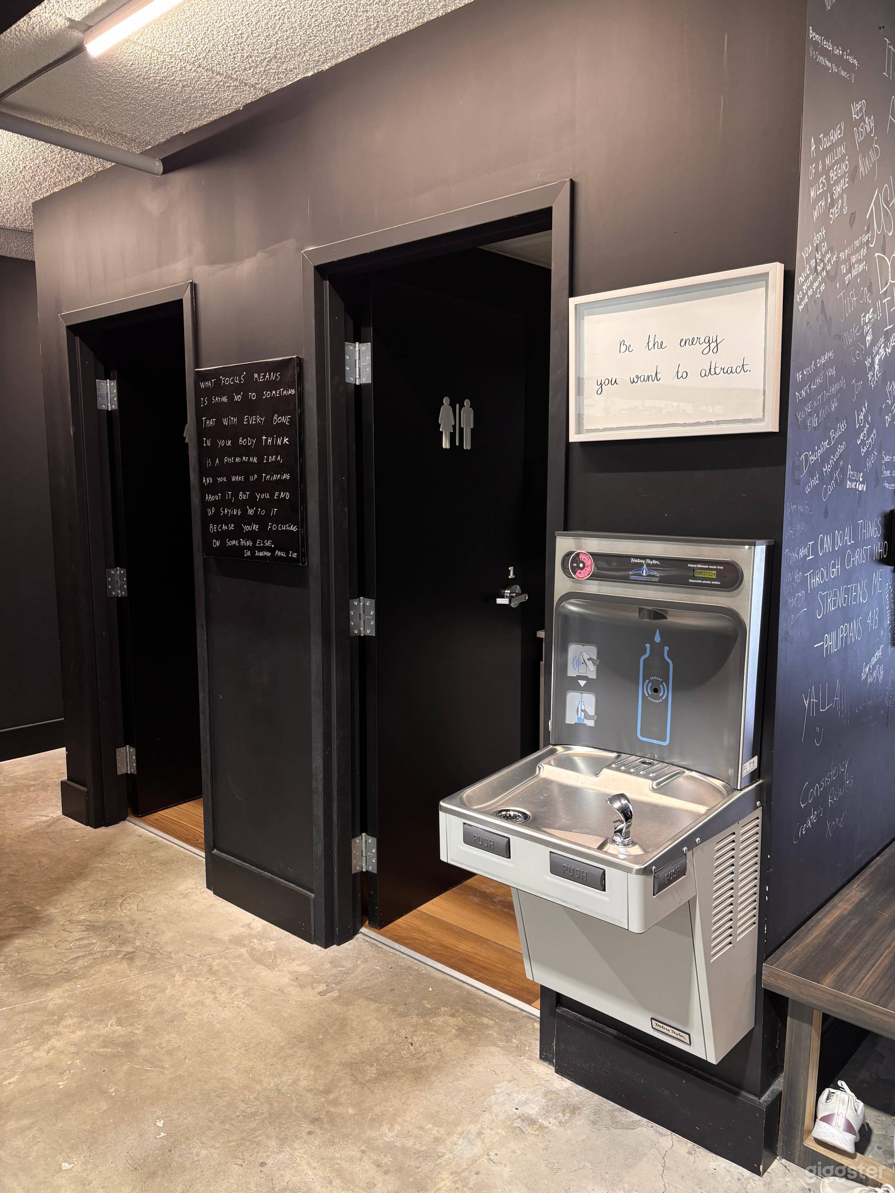 Modern Aesthetic Gym for Photoshoots & Filming & More Photo 4