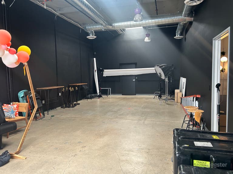  Photo & Video Studio Creative Space 