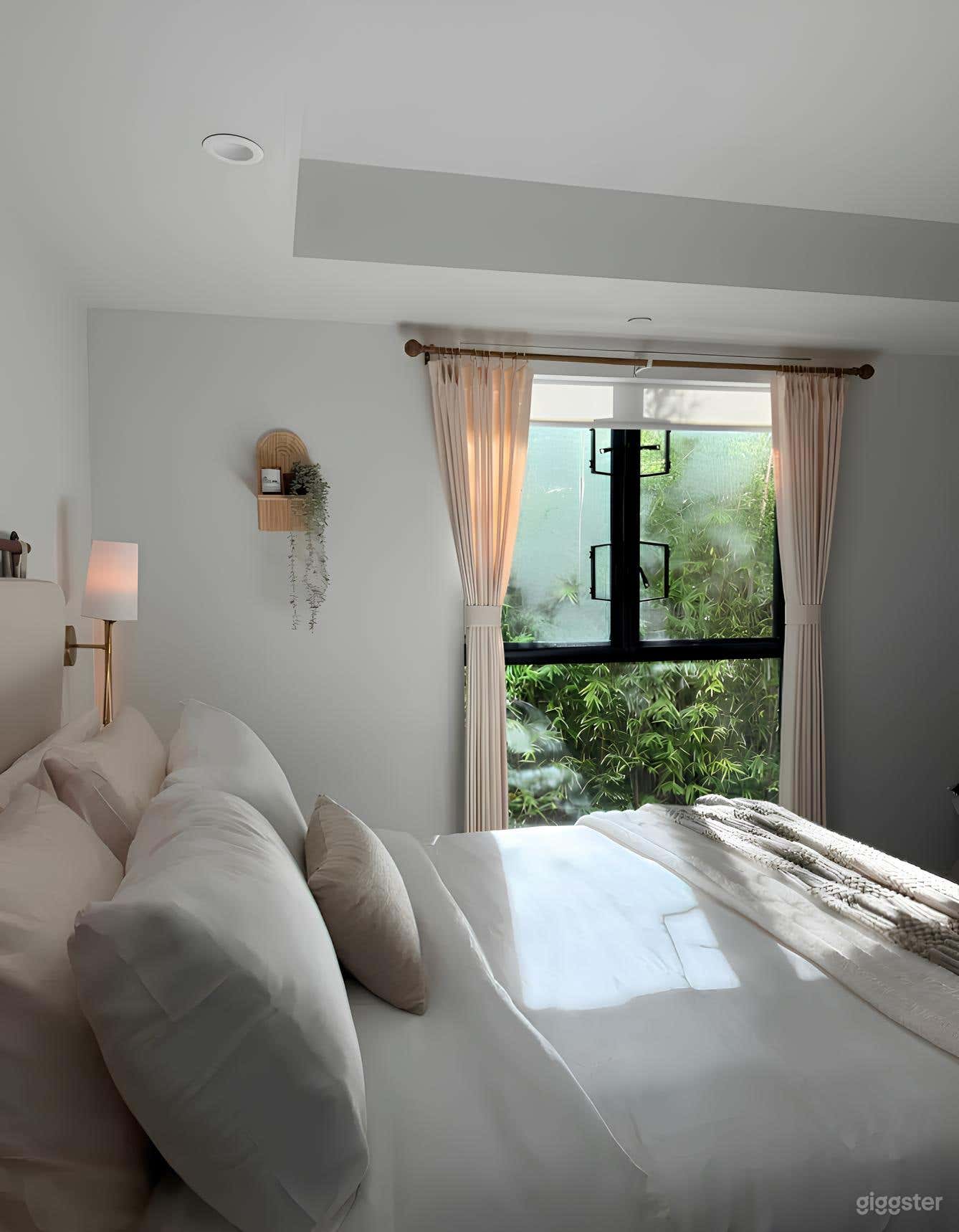 Cosy Apartment in Hollywood Photo 1