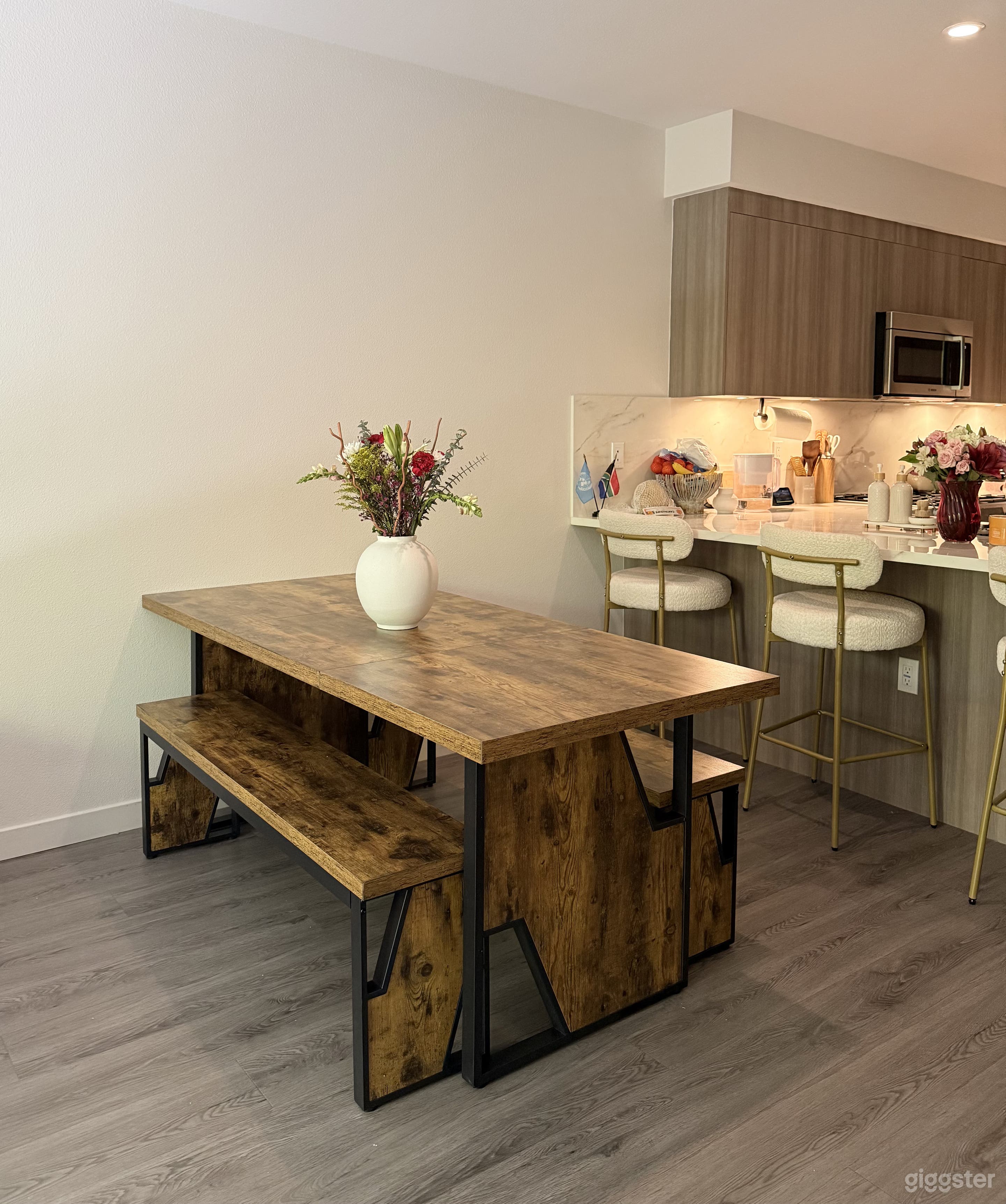 Cosy Apartment in Hollywood Photo 3