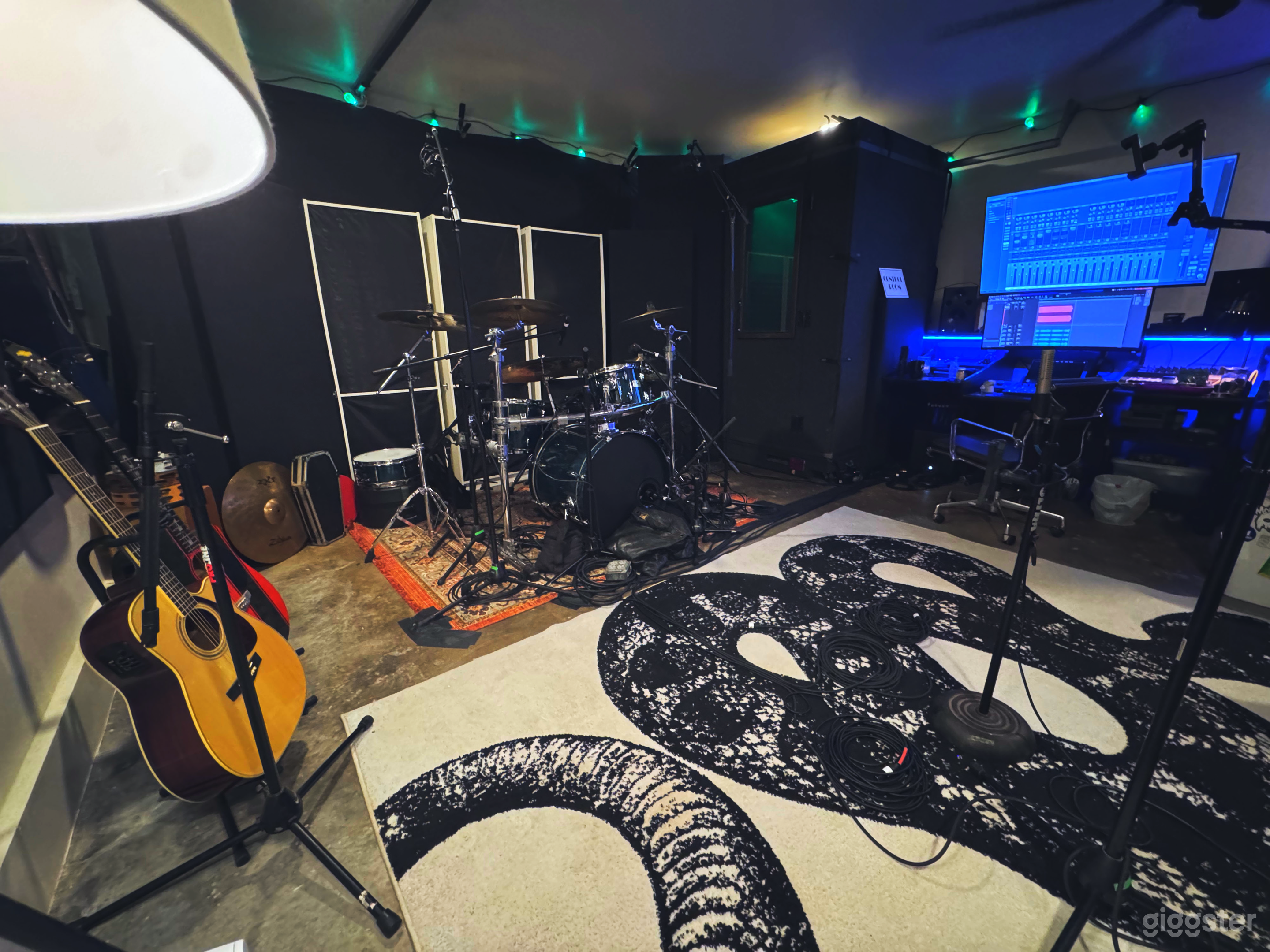 Recording Studio for Bands & Drums w/ In-House Engineer Photo 3