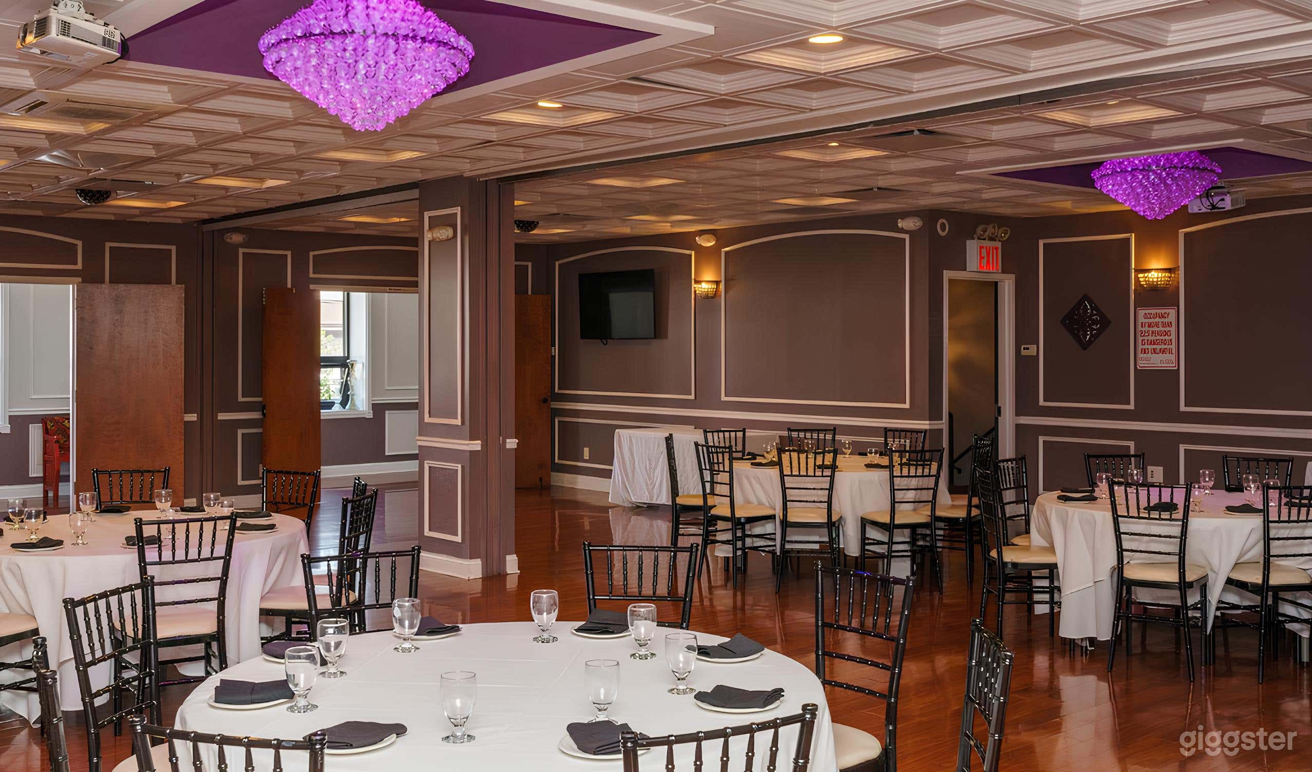 The Magnolia Room Photo 3