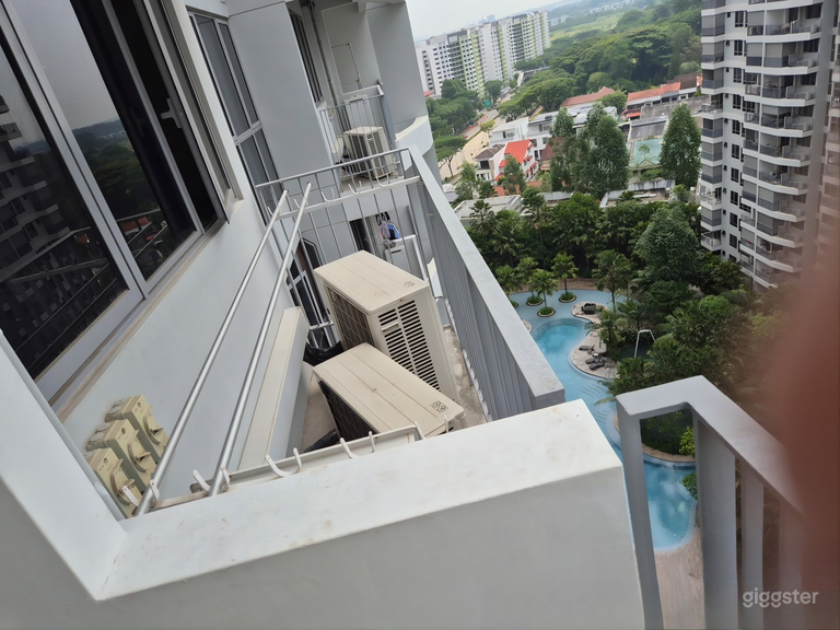  Condominio espacioso de diseño con distribución de concepto abierto 