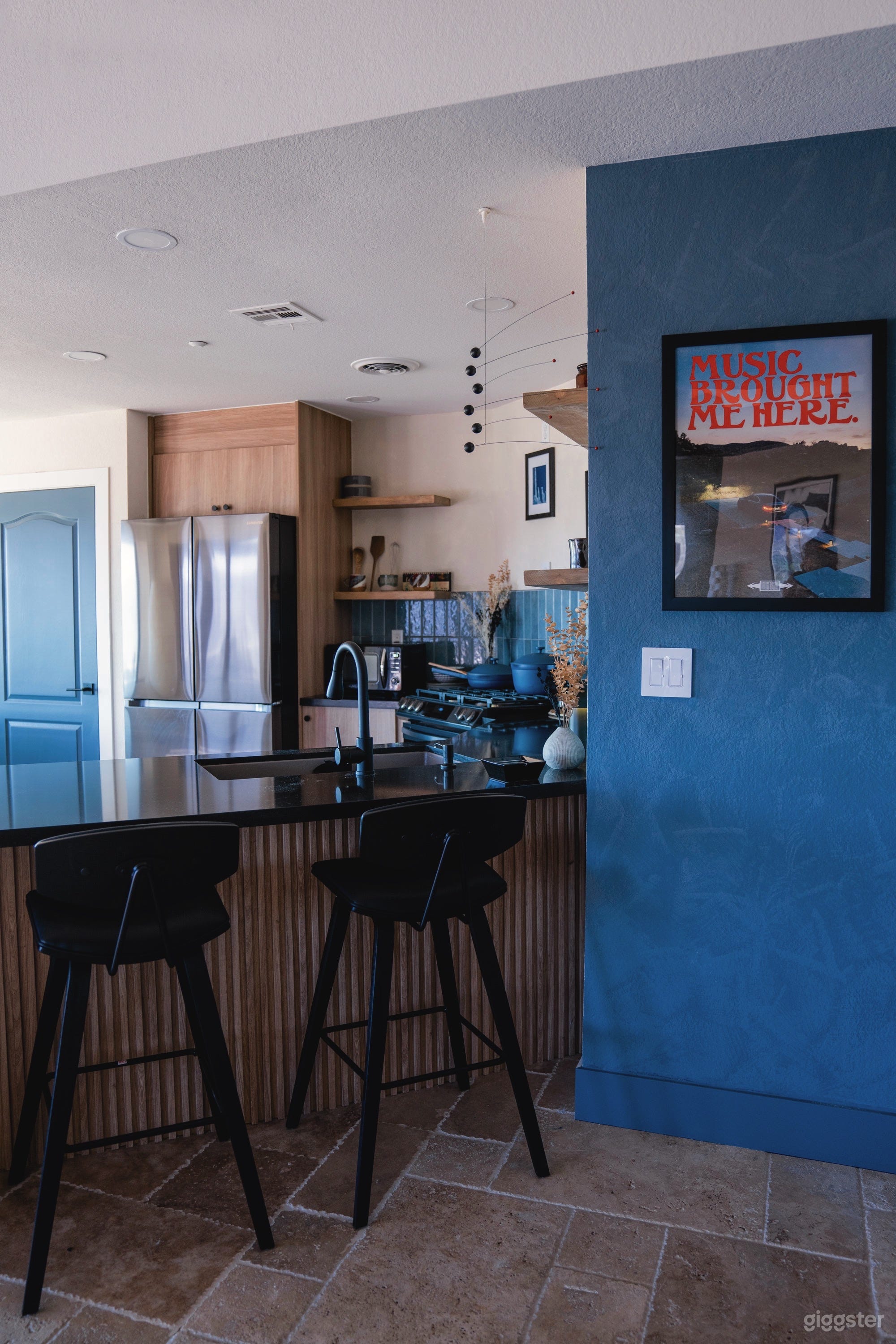 Creative Desert Home Photo 3