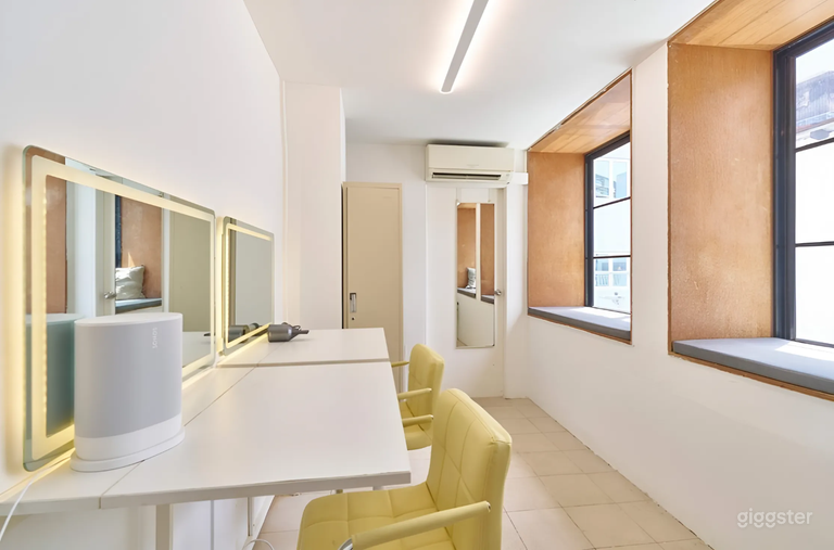  Premier Level 2 Photo Studio in Shophouse Venue 