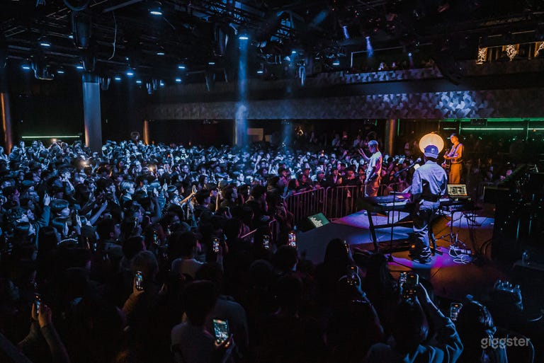  Modern Event Venue in Vancouver - The Main Room 