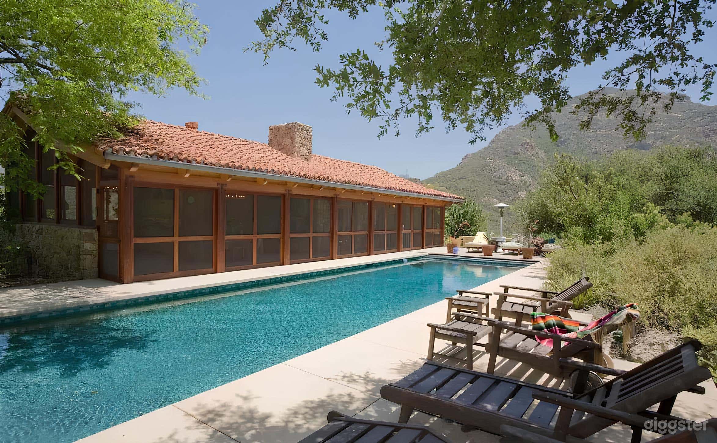 Majestic Pool at a Southern California Ranch Photo 2