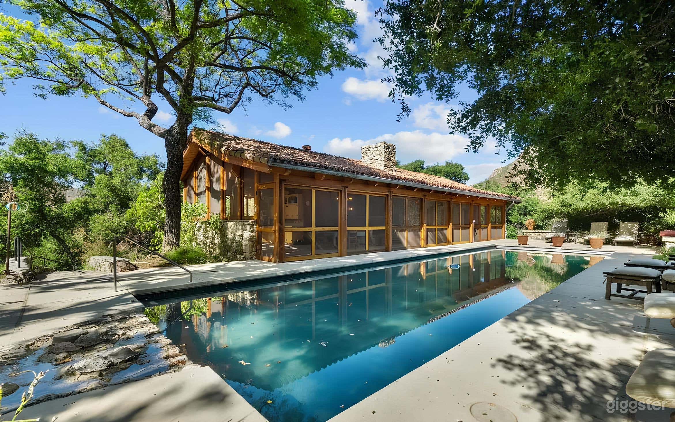 Majestic Pool at a Southern California Ranch Photo 4
