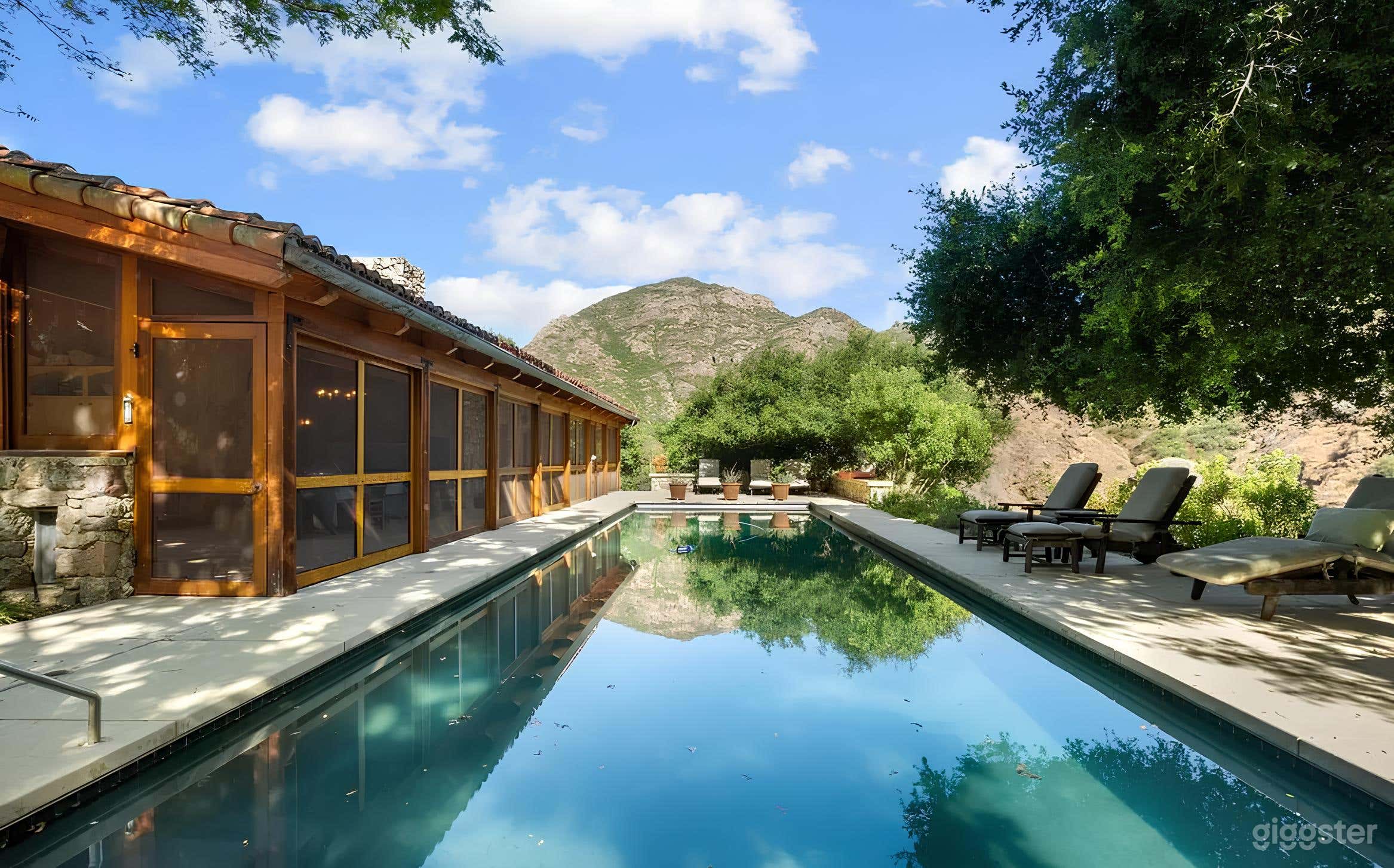 Majestic Pool at a Southern California Ranch Photo 3