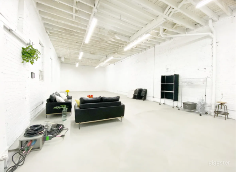  Estudio de ladrillo blanco para sesión de fotos y videos en Greenpoint Brooklyn 