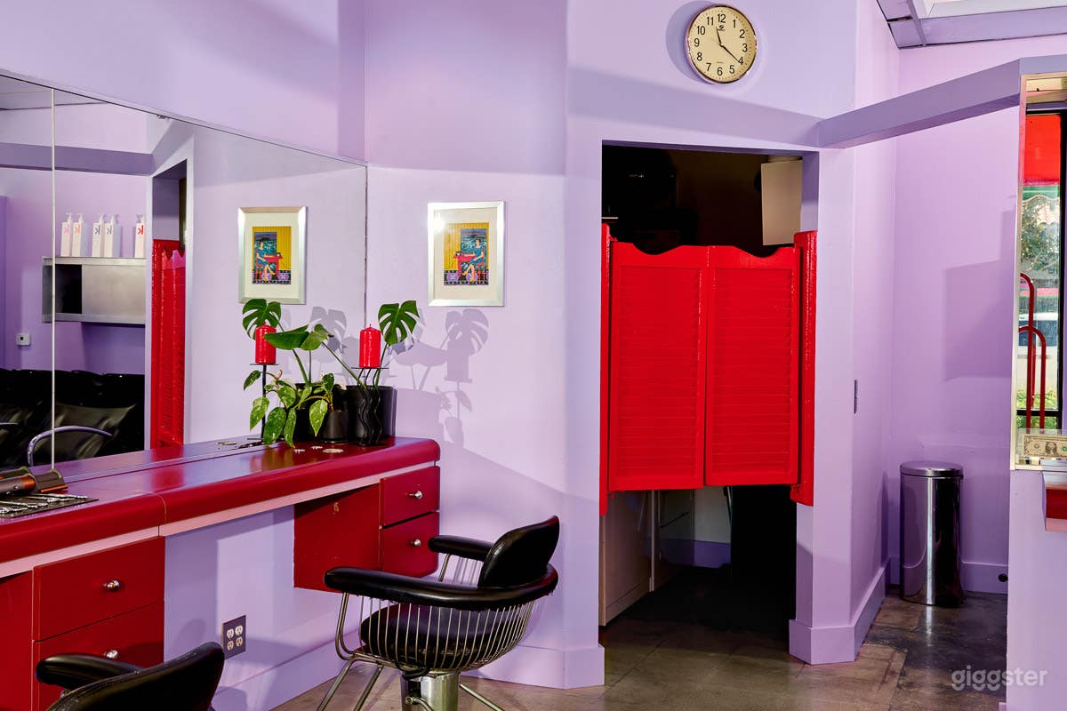 Memphis Modern Salon Photo 3