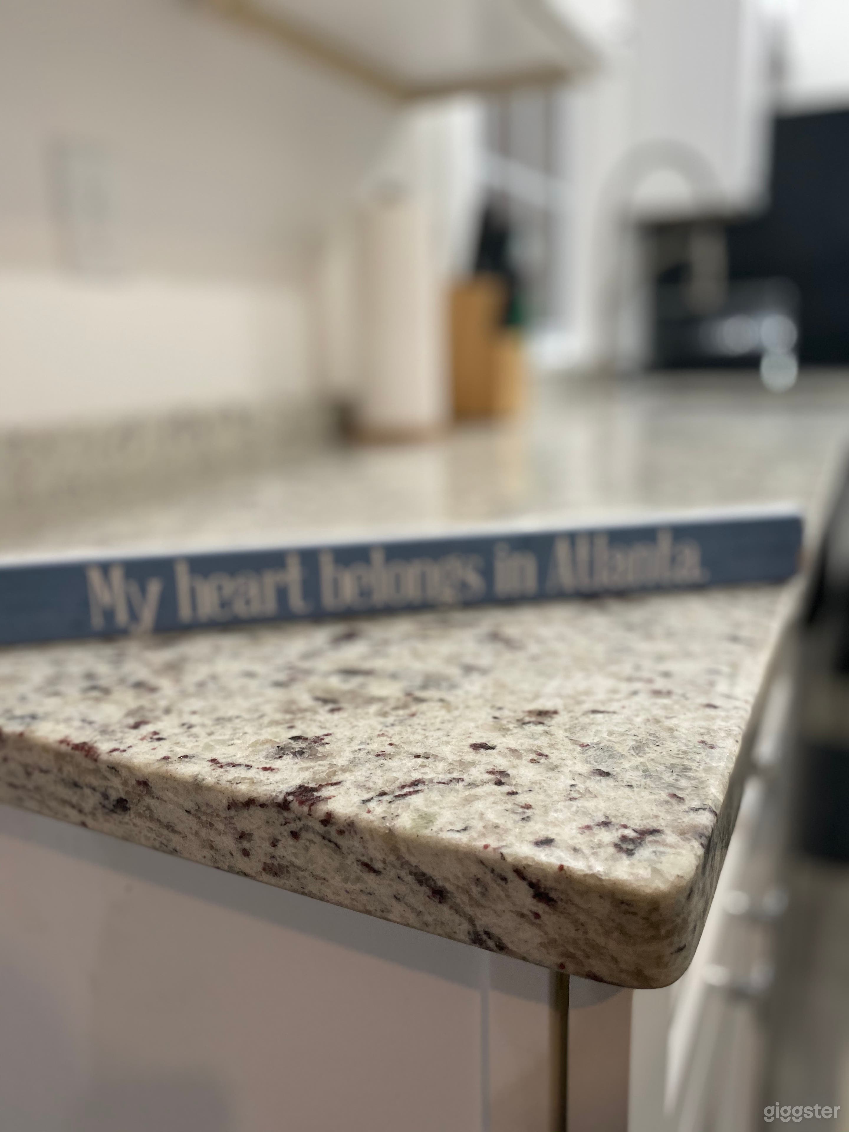 In-Town Oasis Photo 4