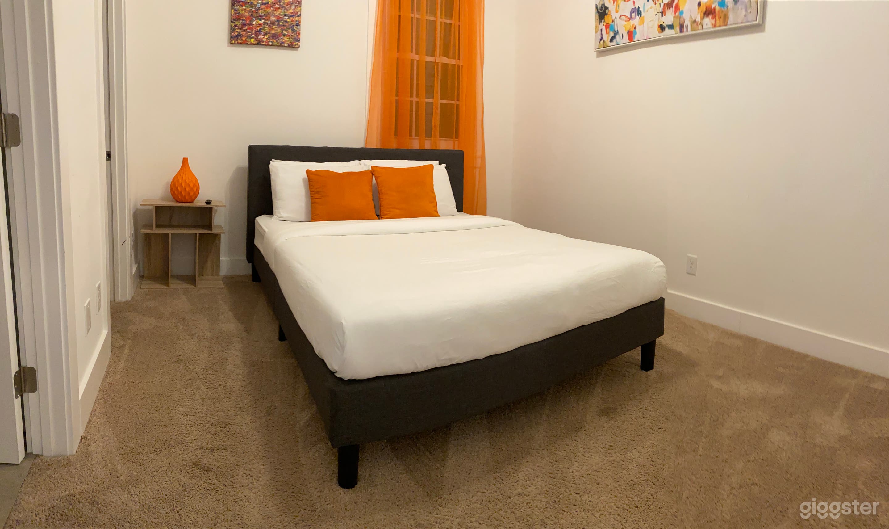 In-Town Oasis Photo 3