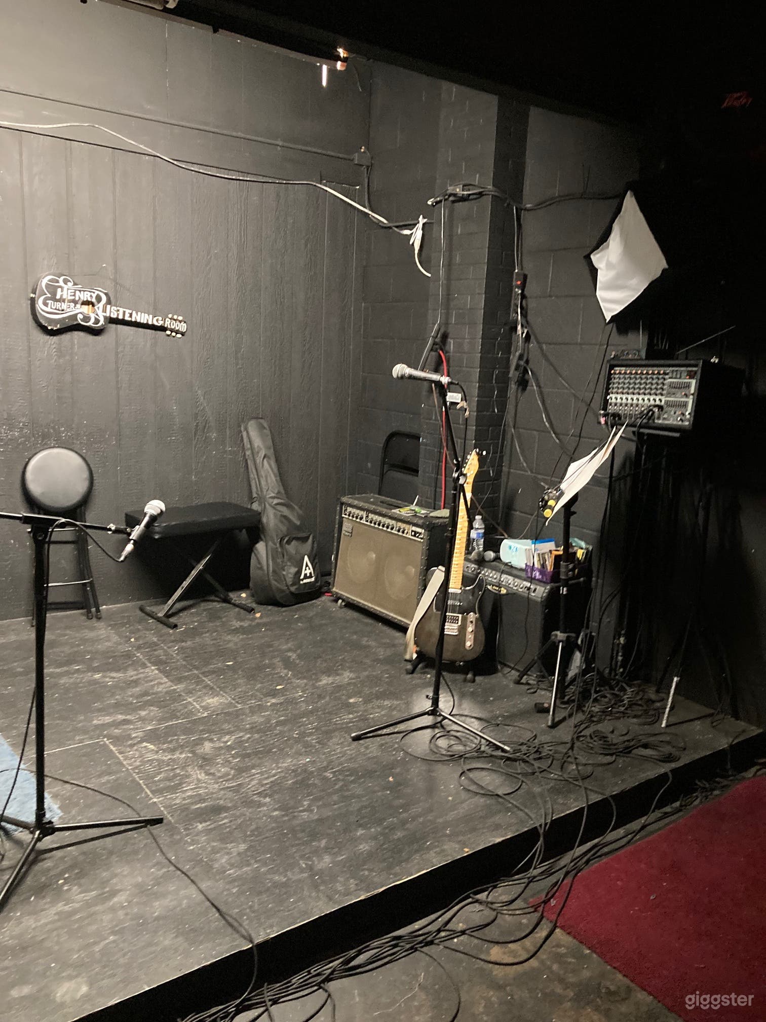 Authentic 1970 Famous Club in Baton Rouge Photo 1