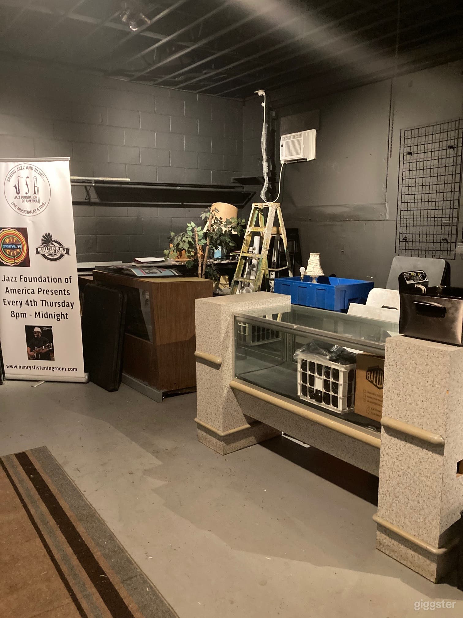 Authentic 1970 Famous Club in Baton Rouge Photo 3