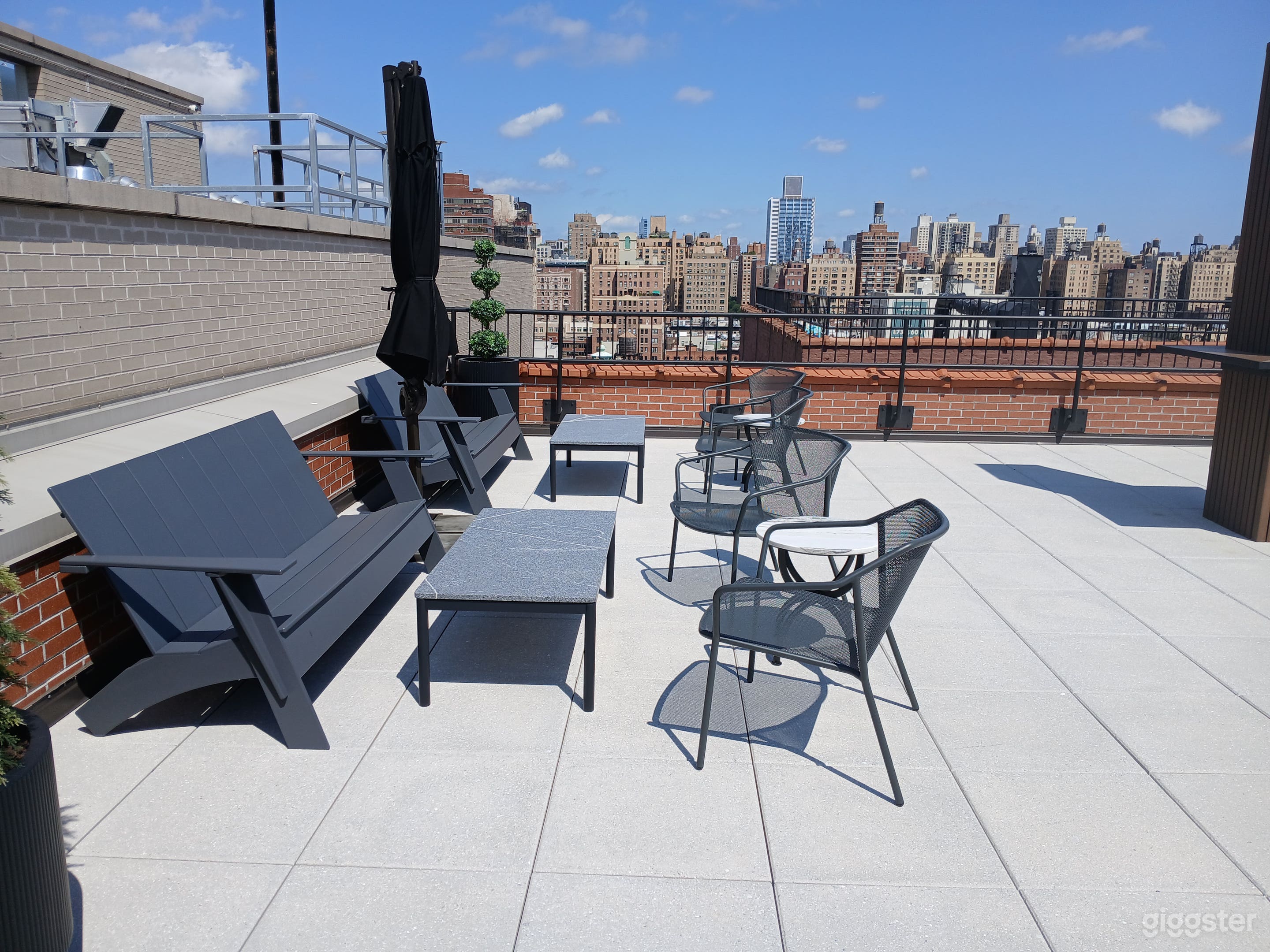 The Penthouse Salon, Terrace and Boardroom Photo 1