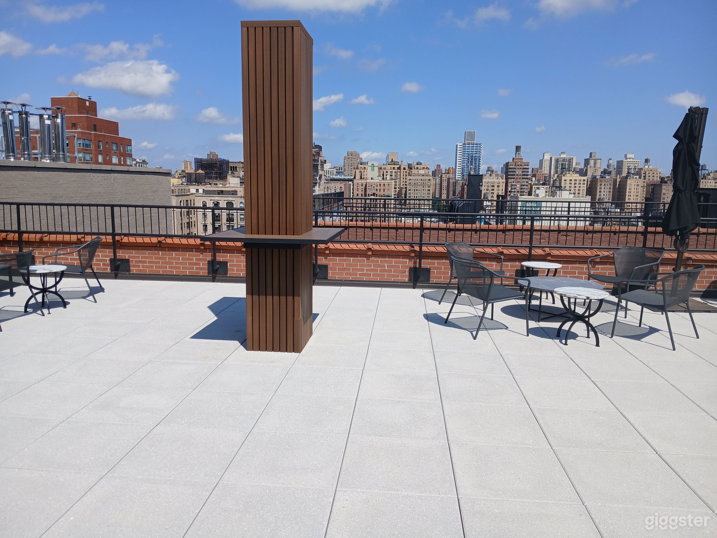 The Penthouse Salon, Terrace and Boardroom Photo 3