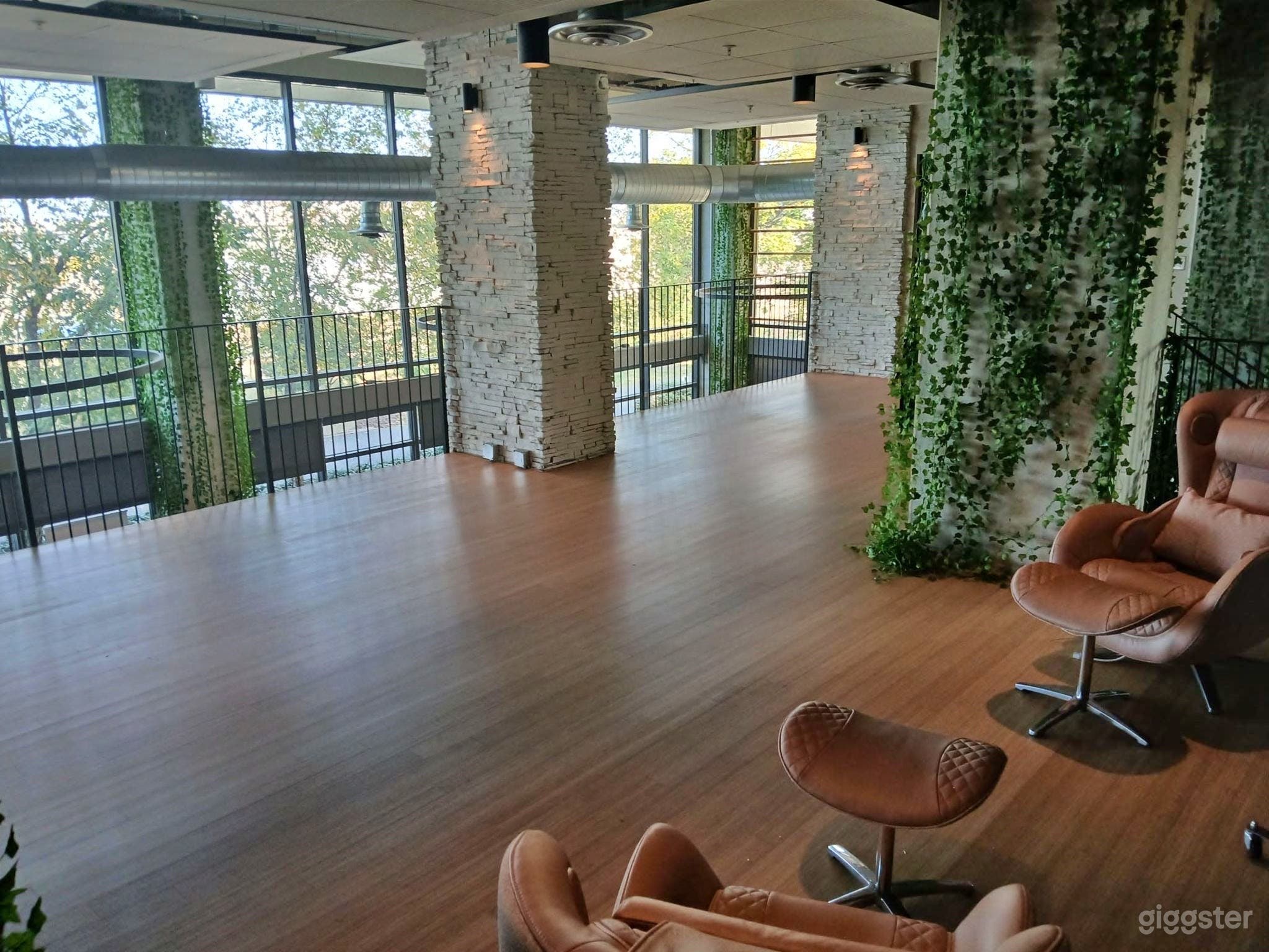 Serene Urban Loft in Baltimore Photo 4