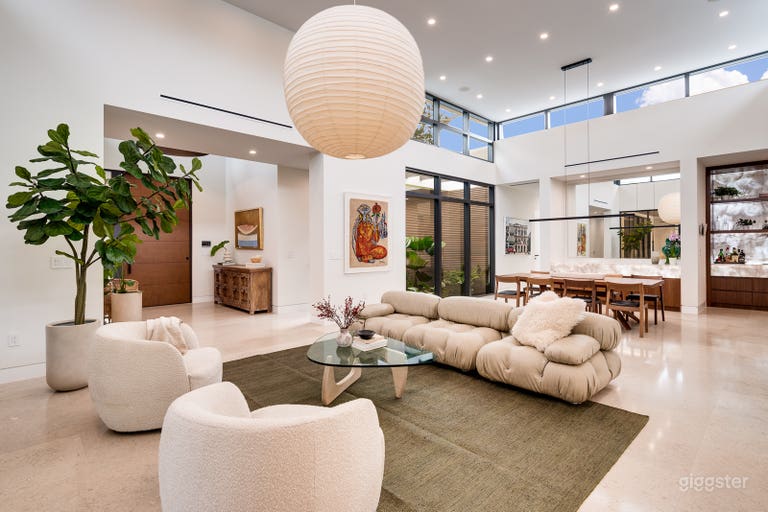   Earthy & Tropical Modern Minimalistic Home 