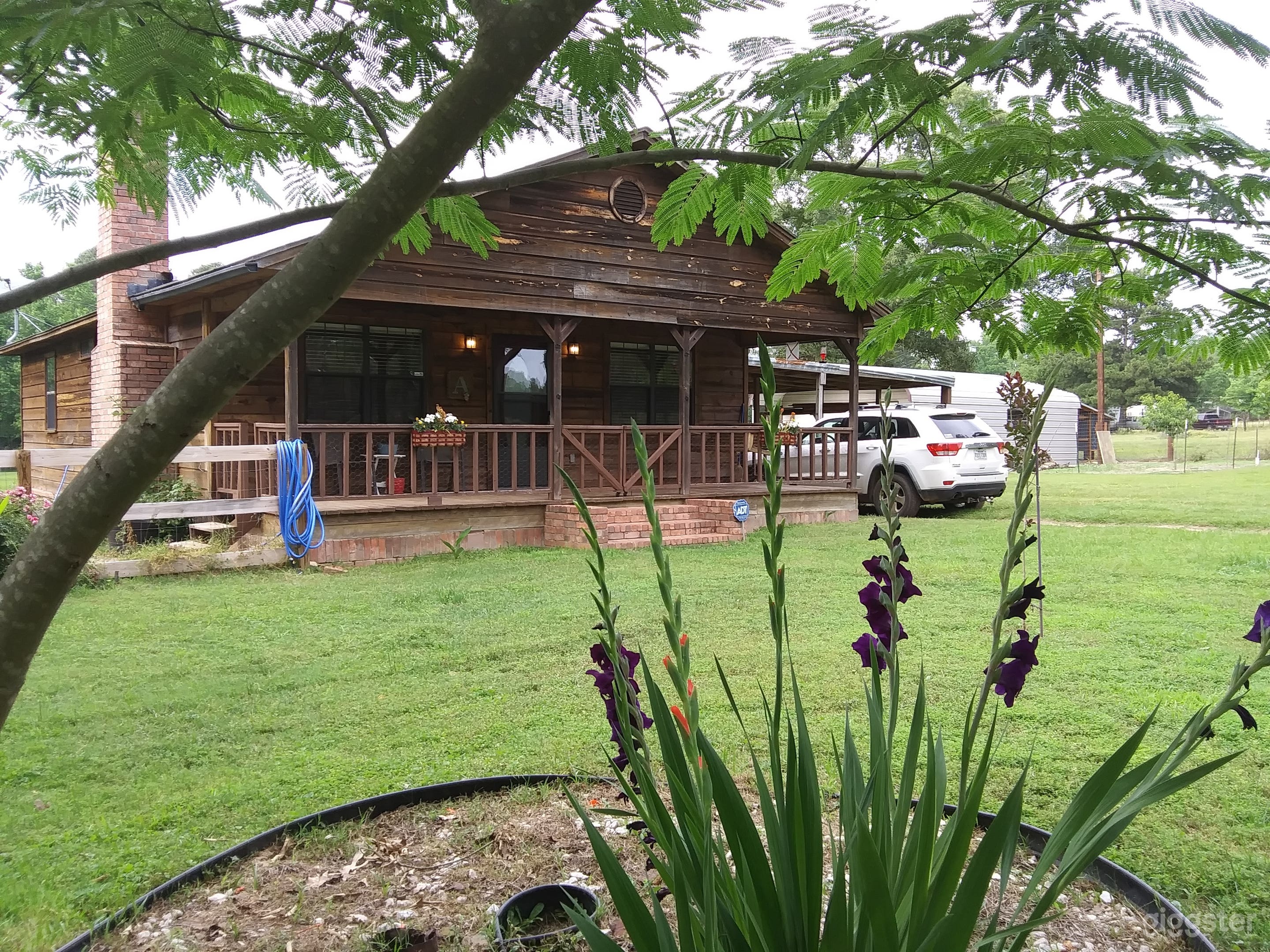 Front of Cottage from the front of the property