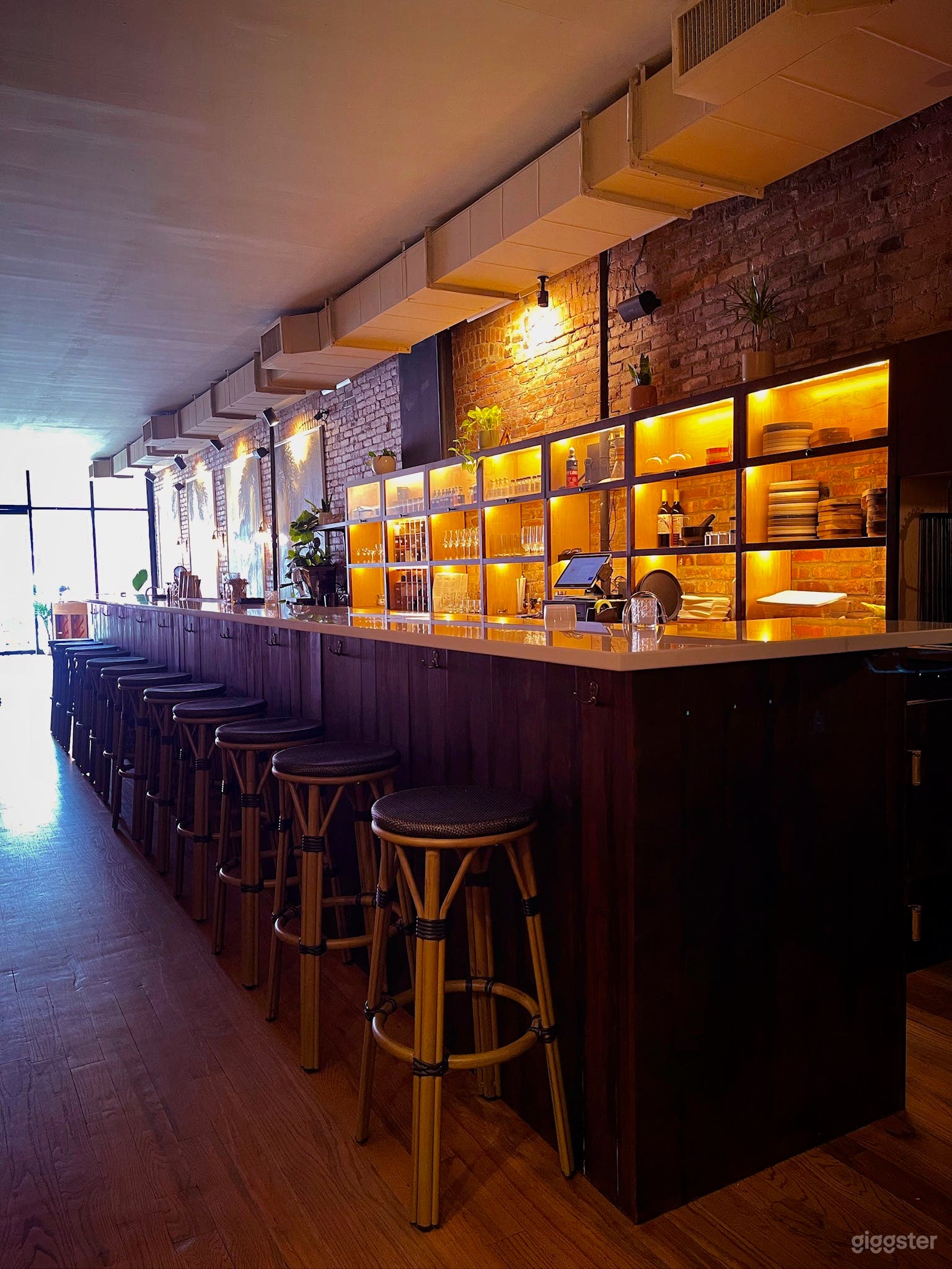 Stylish Café and Bar in NYC – Photo &amp; Film Shoots Photo 1
