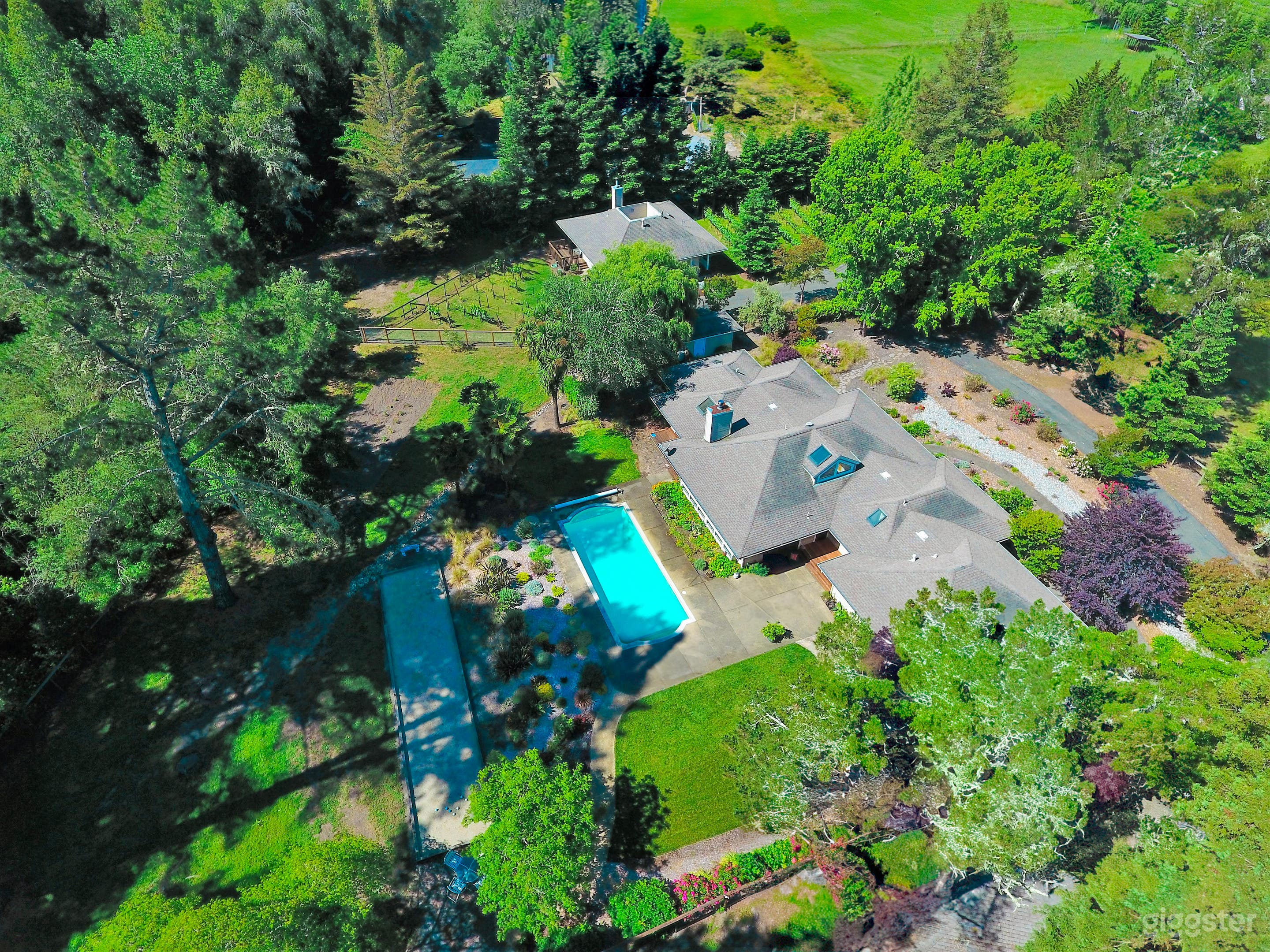 Zegarra Estate includes 150 pinot noir vines, beautifully landscaped grounds on 6 breathtaking acres.