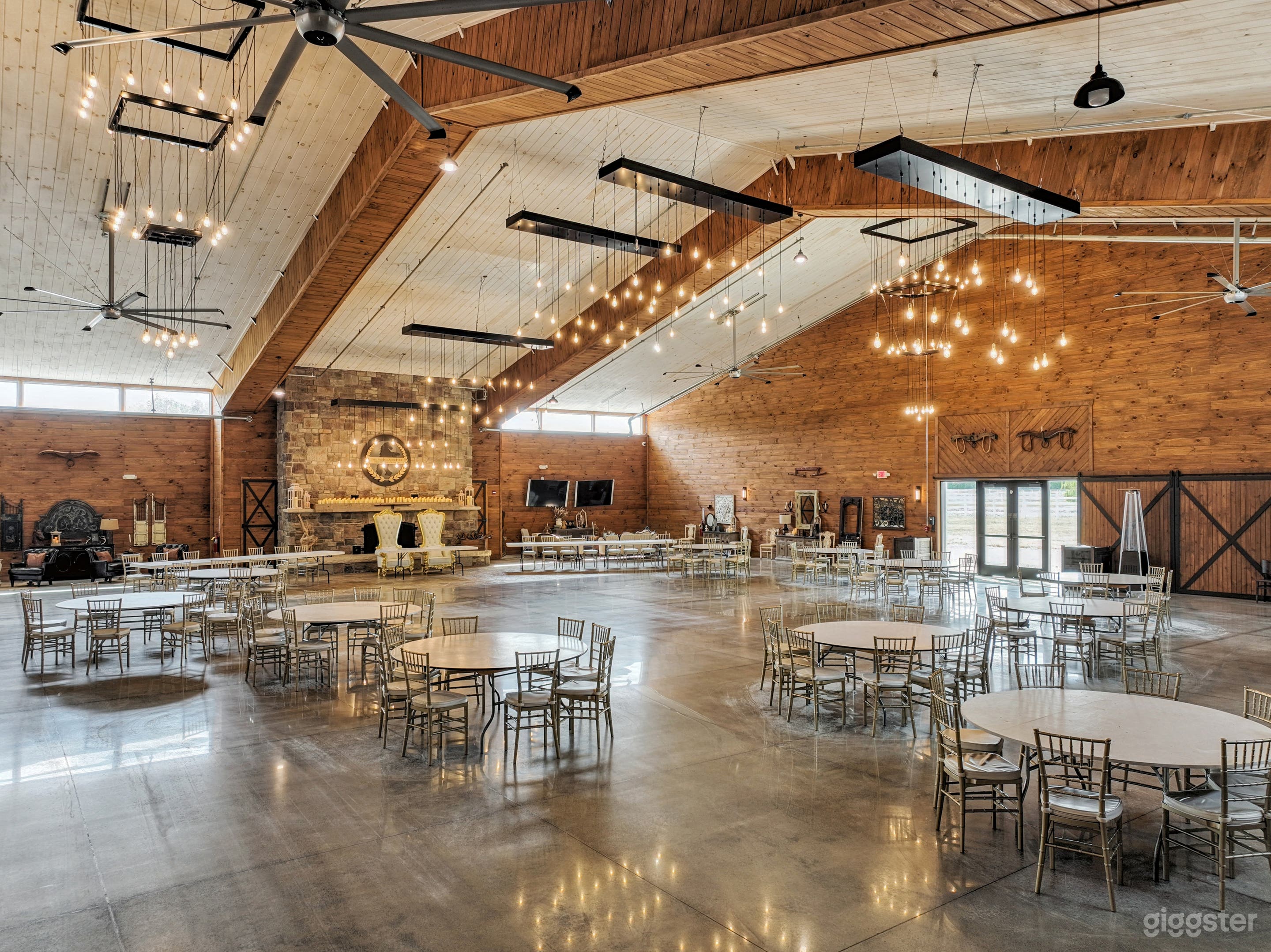 Serene, Versatile Event Space Photo 1