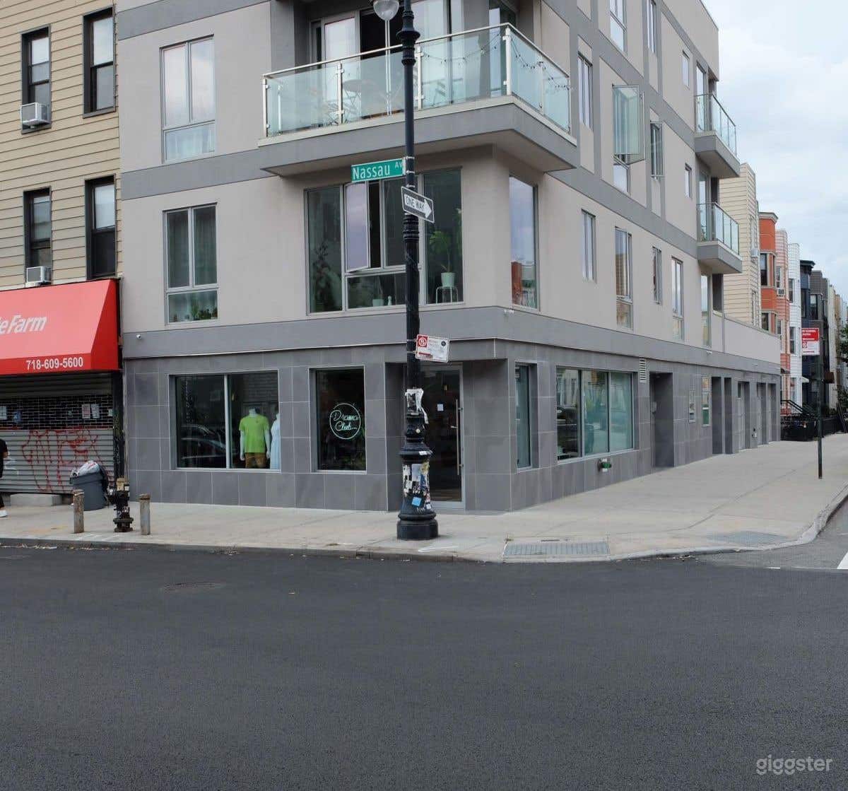Vintage-Modern Retail Storefront + Office/Studio in Brooklyn Photo 4