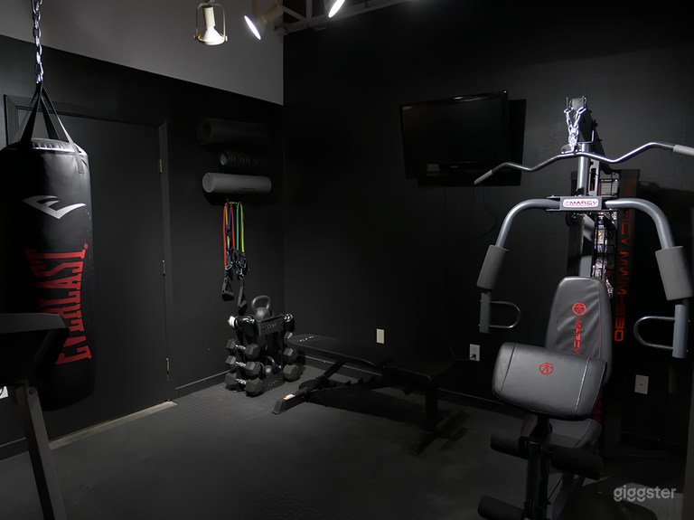  FITNESS GYM 