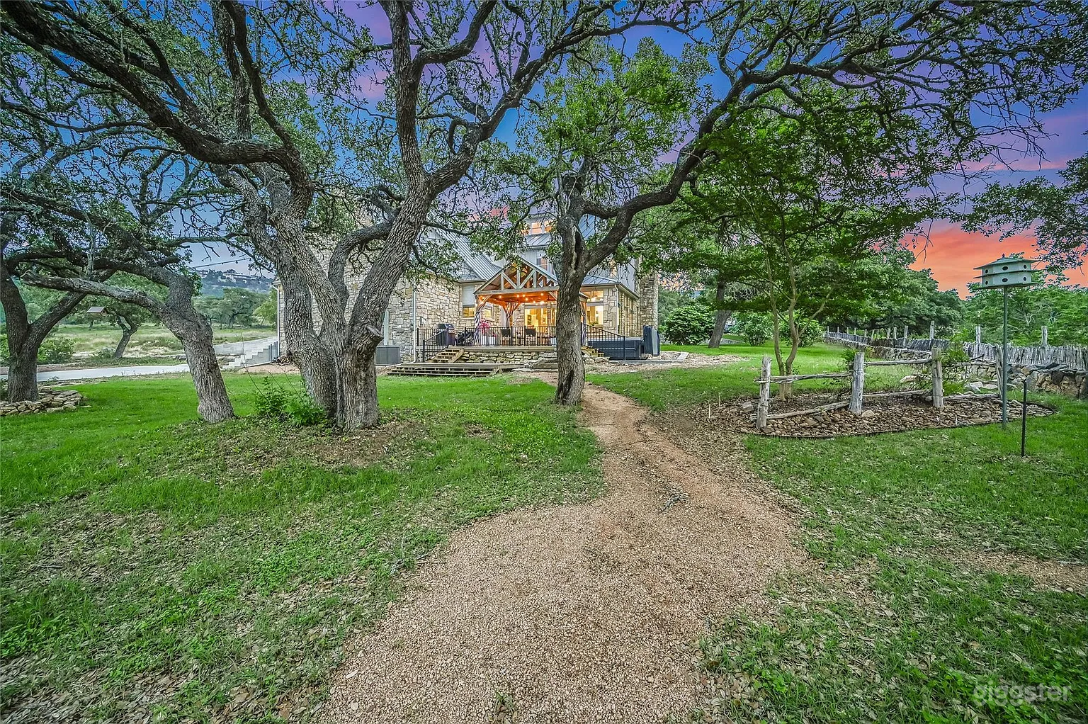 Hidden Hills Ranch Mansion Photo 3