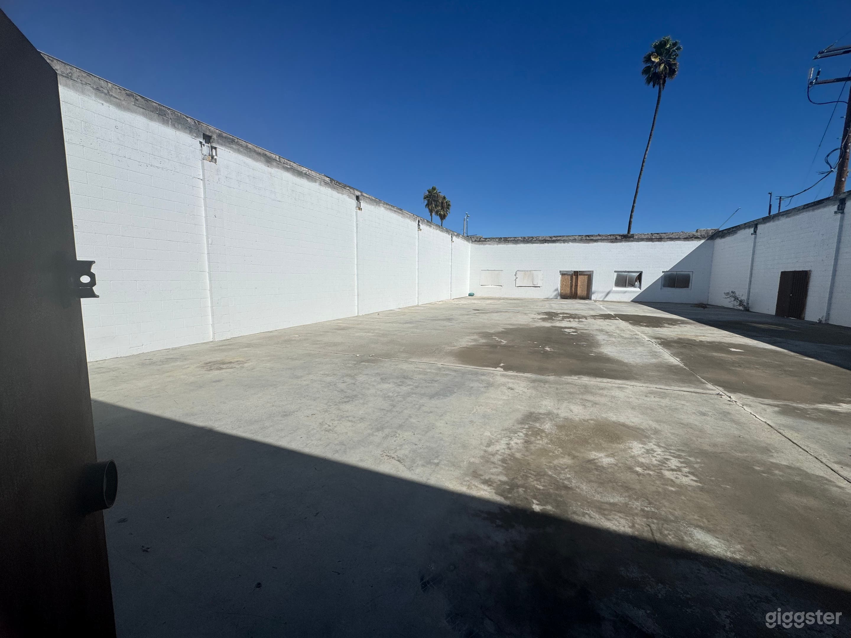 Open-Air Large Industrial Warehouse | Film, Photo & Events Photo 3