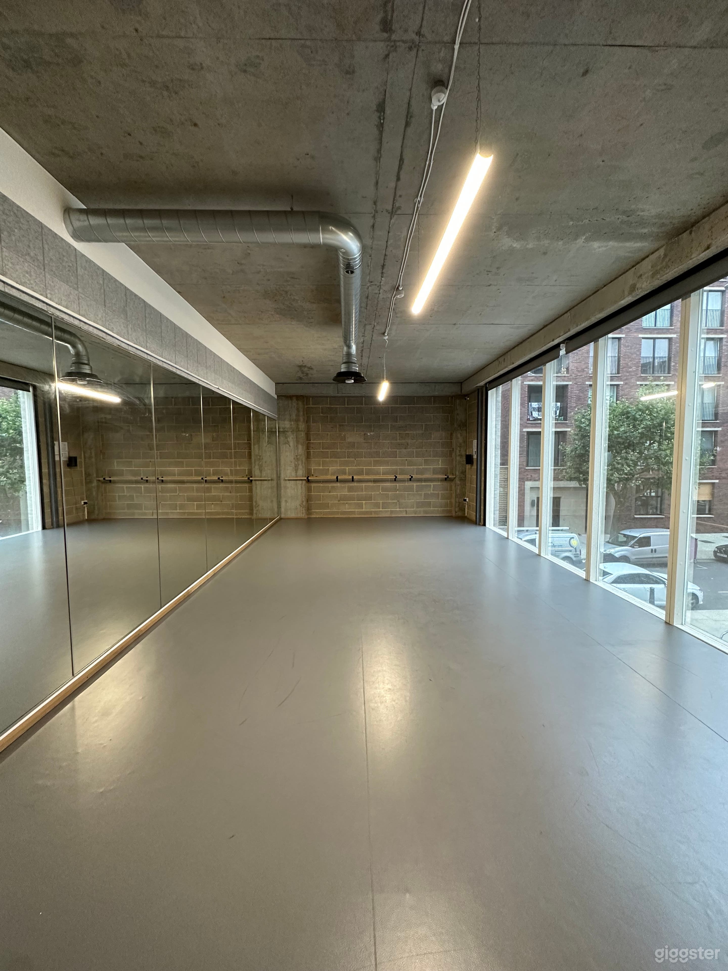 Create+ Destroy Studios Photo 3